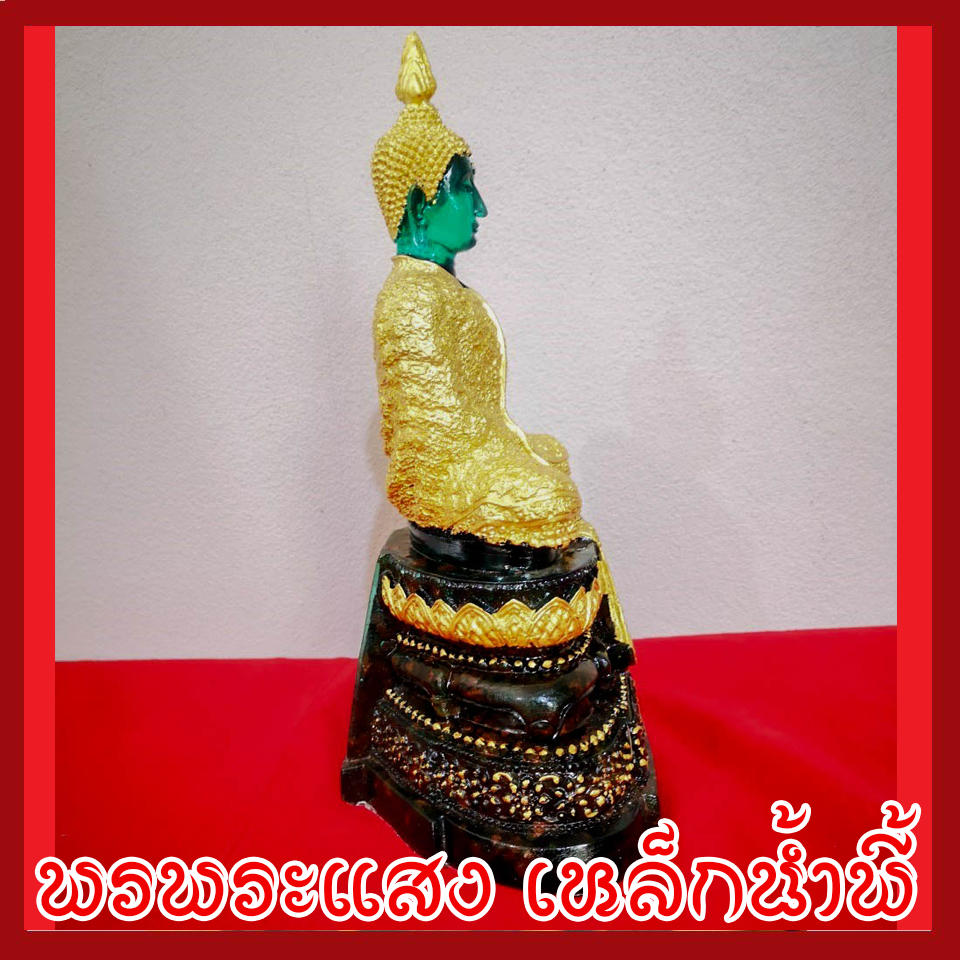 พระแก้วมรกต ทรงเครื่องหนาว แร่เหล็กน้ำพี้ ฐาน 5 นิ้ว