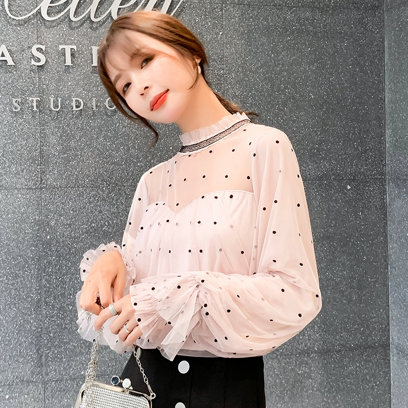 เสื้อสีชมพูอ่อน ลายจุดเล็กๆๆสีดำ เสื้อใส่ทำงานสวยๆๆ ส่งฟรี ems
