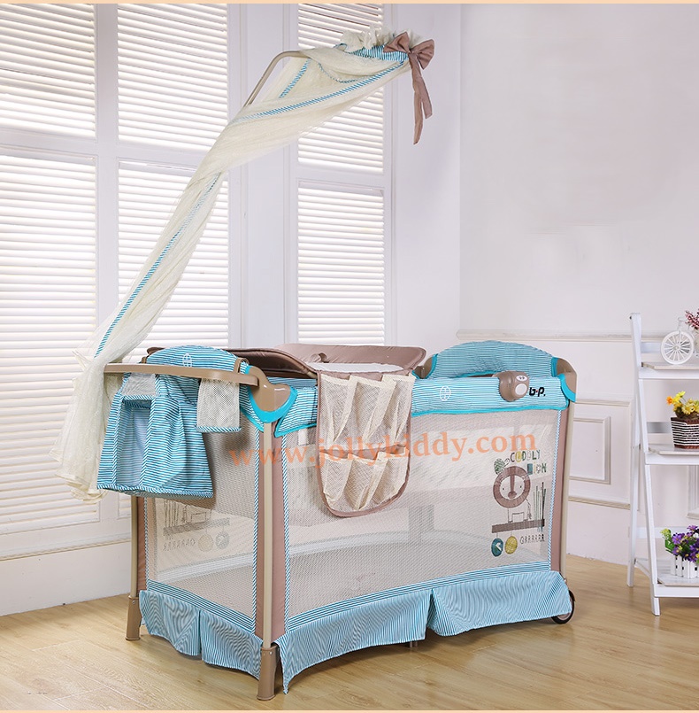 B10123 Playpen เตียงนอนเด็ก สินค้าใหม่นำเข้าพร้อมชั้นวางที่เปลี่ยนผ้าอ้อม (BP1สีชมพู)
