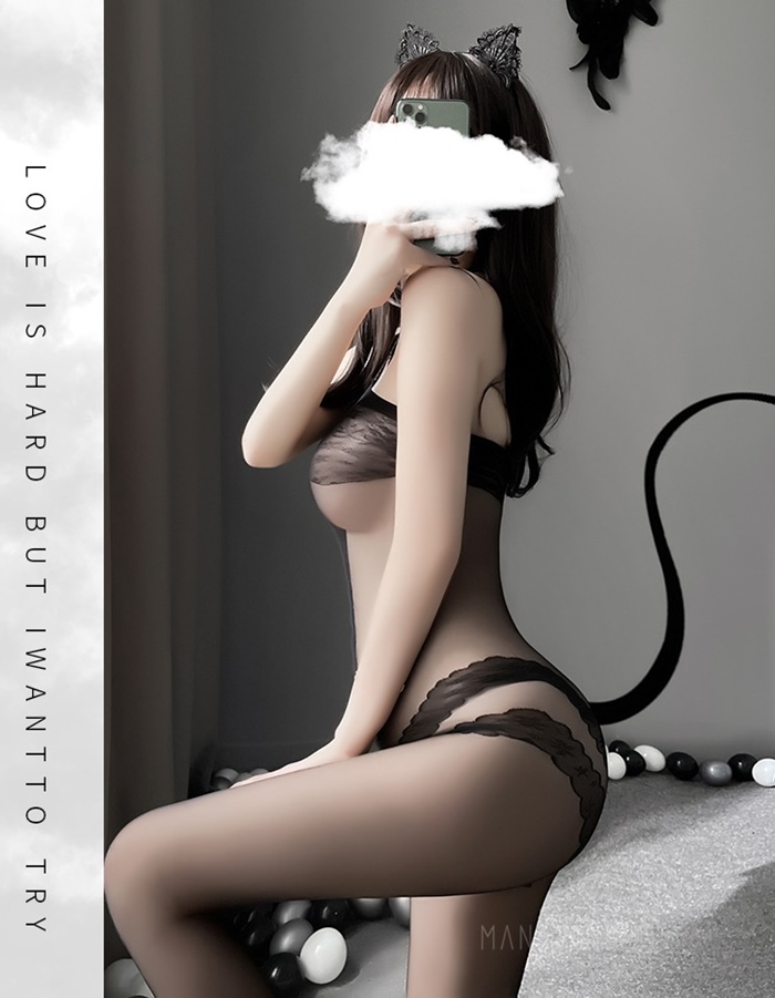 K067 ชุดถุงน่องเปิดเป้าสีดำ ชุดบอดี้สต๊อกกิ้งเนื้อถุงน่องเต็มตัว สวมใส่แบบเกาะอกแล้วใช้สายคล้องคอ ช่วงล่างเป็นแบบเปิดเป้า ตัวชุดมีลายตามรูปเลยค่ะ