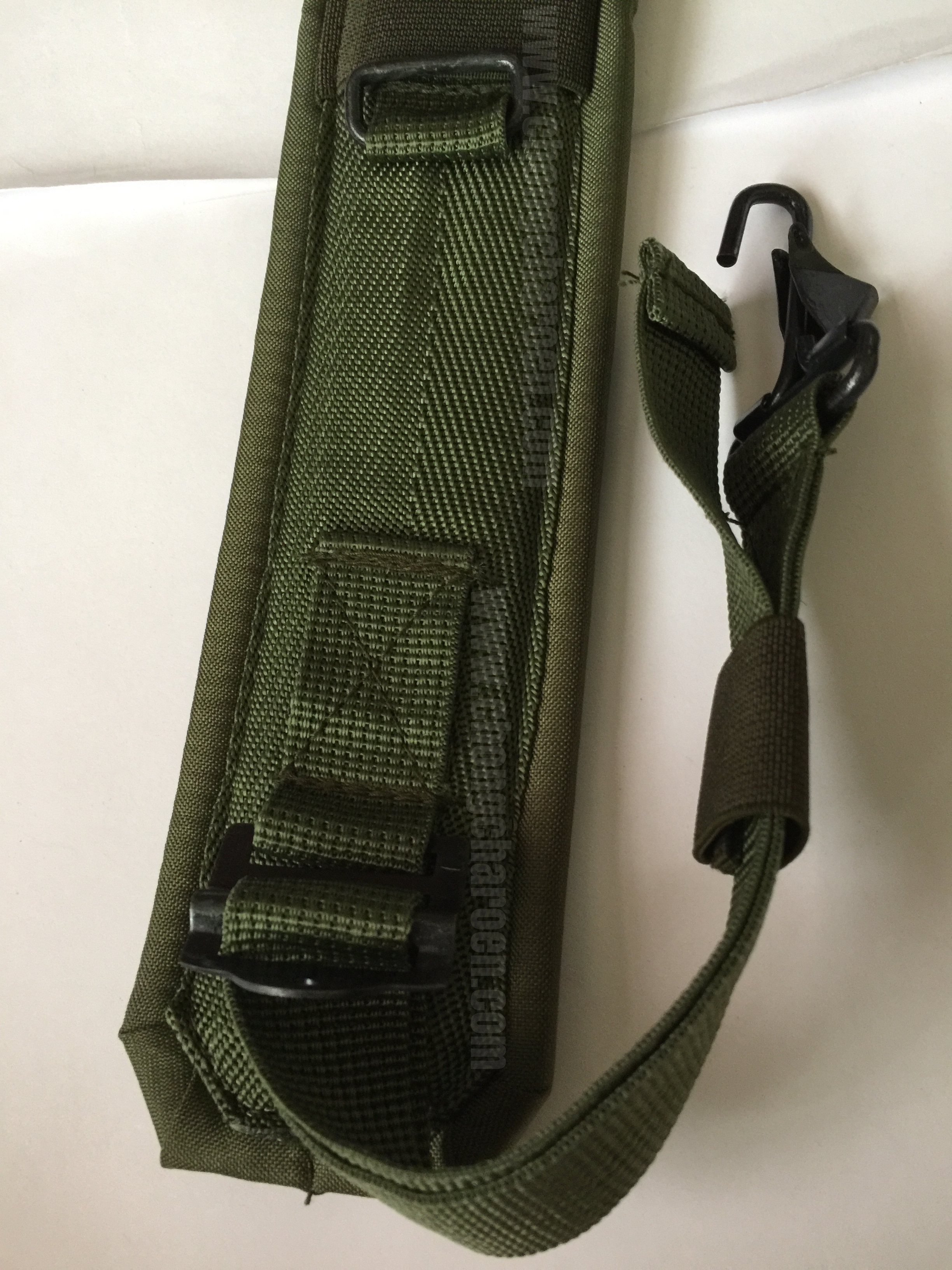 สายโยงบ่า ทหาร ทองเหลือง Commando