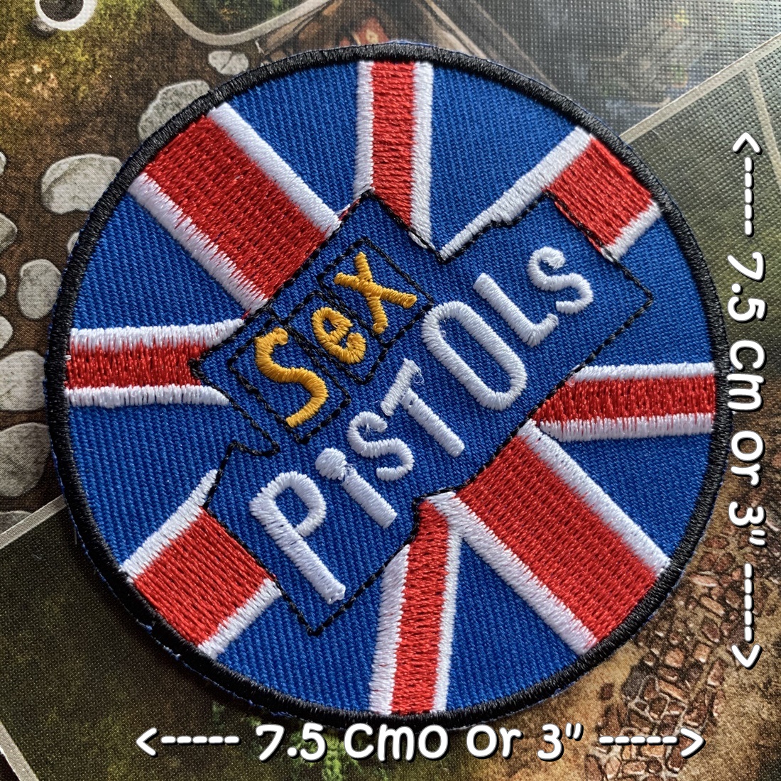 Sex Pistols วงดนตรี ร็อค เฮฟวี่เมทัล พังค์ ตัวรีดแบบปัก อาร์มปัก ตัวรีดติดเสื้อ ตัวรีด ติดกระเป๋า ติดหมวก ติดแจ๊คเก็ต Rock Iron on Embroidered Patch
