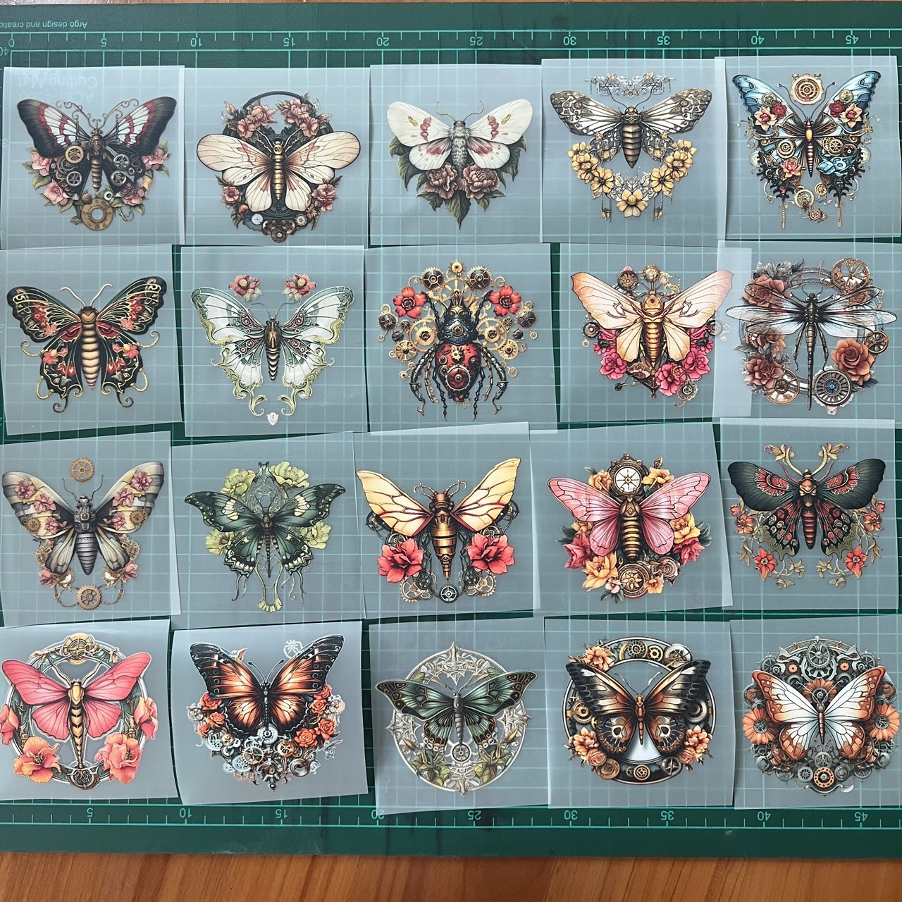 ตัวรีดติดเสื้อ ผีเสื้อ ดอกไม้ ฟิลม์รีดร้อน พิมพ์ลาย สติกเกอร์ สกรีนลาย ฟิลม์ DFT DTF