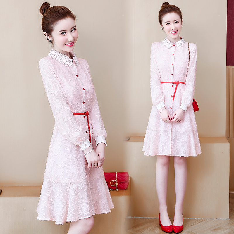 ชุดเดรสสีชมพูโอรส คอปกผ้าถักสีขาว พร้อมเข็มขัดสีแดง ส่งฟรี ems