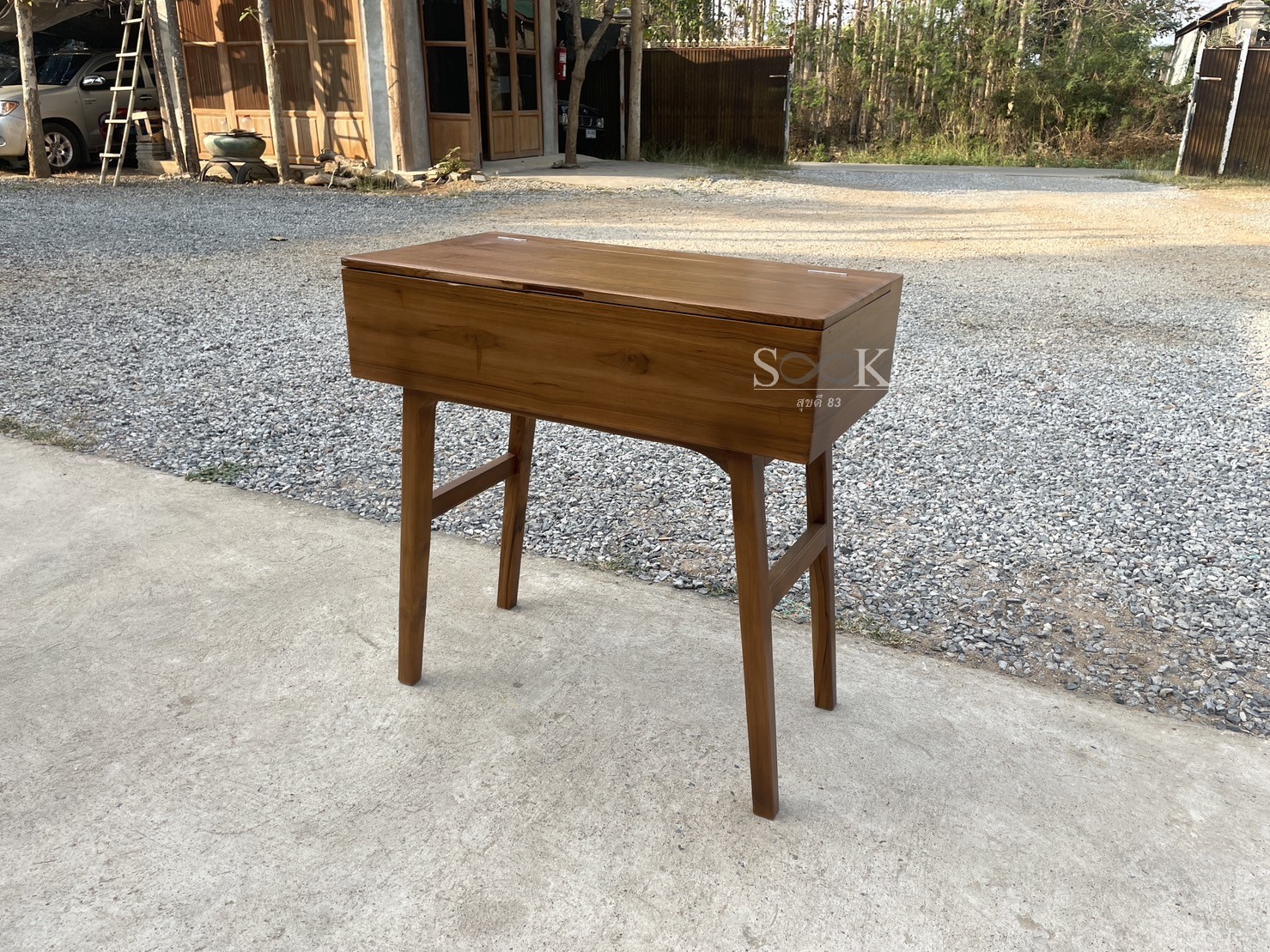 โต๊ะเครื่องแป้งท๊อปเปิดสวิง