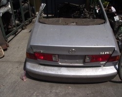 ขายท้ายเก๋งตัด CAMRY ท้ายไม้บรรทัด
