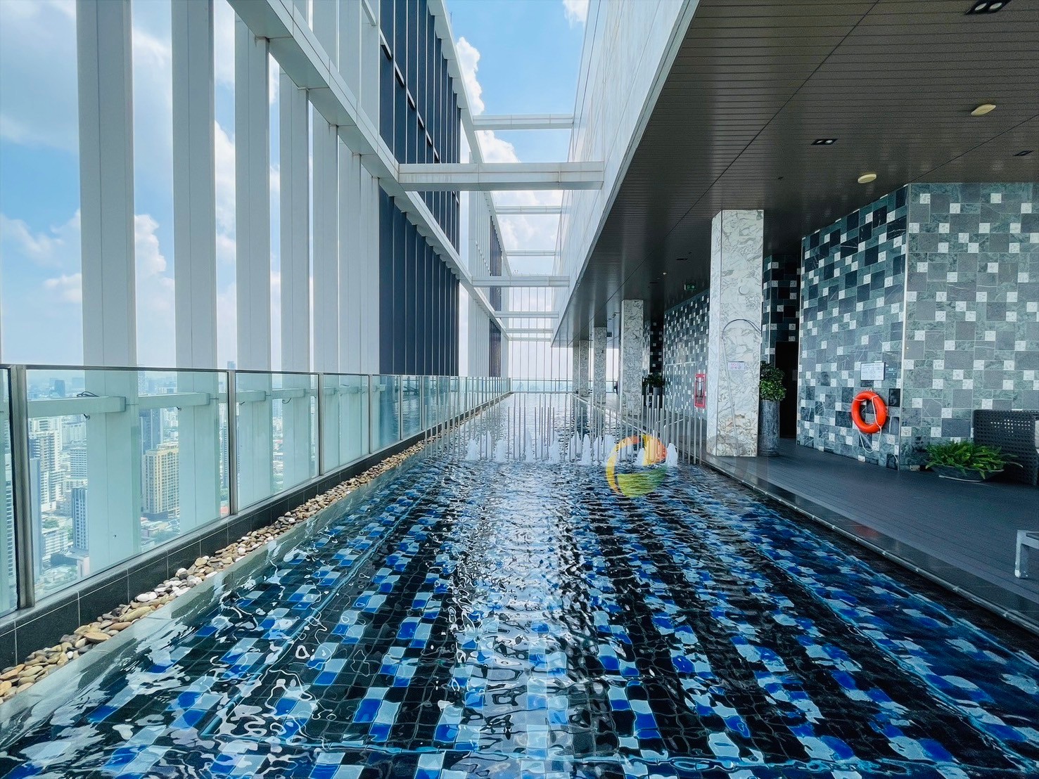 ขายคอนโด พาร์ค 24 สุขุมวิท 24 (พาร์ค ออริจิ้น พร้อมพงษ์) ใกล้รถไฟฟ้าBTS พร้อมพงษ์