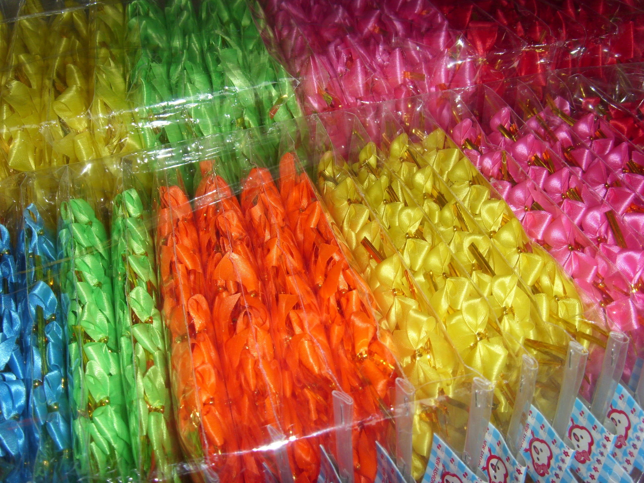 โบว์ติดถุงขนม,โบว์ตกแต่งสินค้า,โบว์ติดของขวัญ โบว์ติดคุกกี้ โบว์สำเร็จ โบว์ติดของชำร่วย-พลาสติกแอนด์ไวร์โปรดัก ฺฺBLS-01