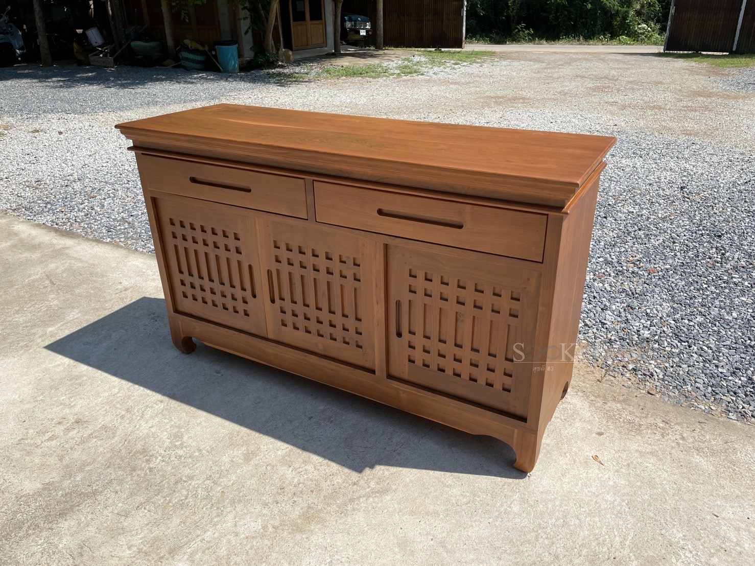 ตู้เก็บของบานบาหลี มีขา