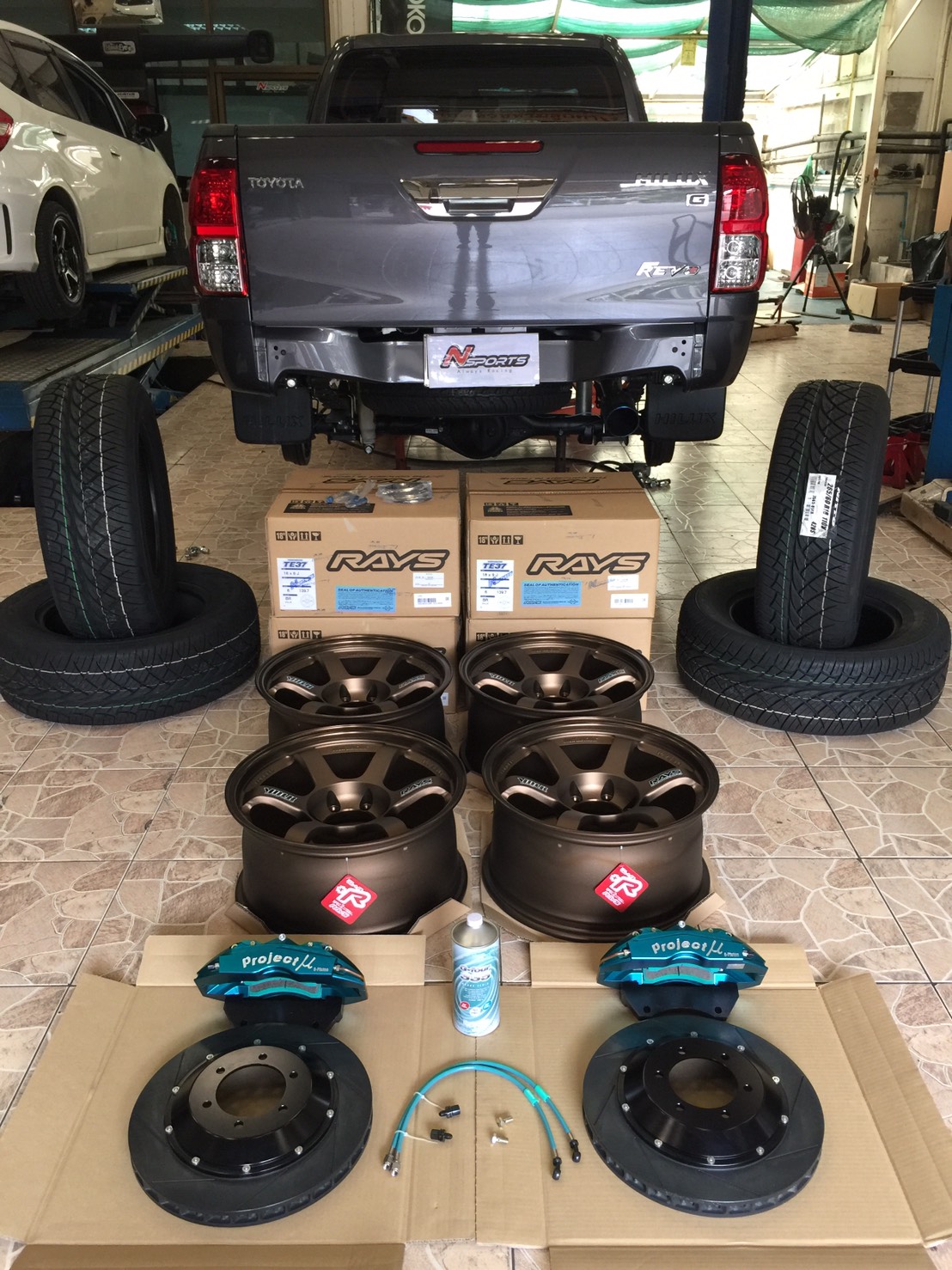 รีวิว Toyota REVO + Rays TE37 ก้านสติกเกอร์ TE37 18x9+0 6-139.7 ของแท้จากญี่ปุ่น