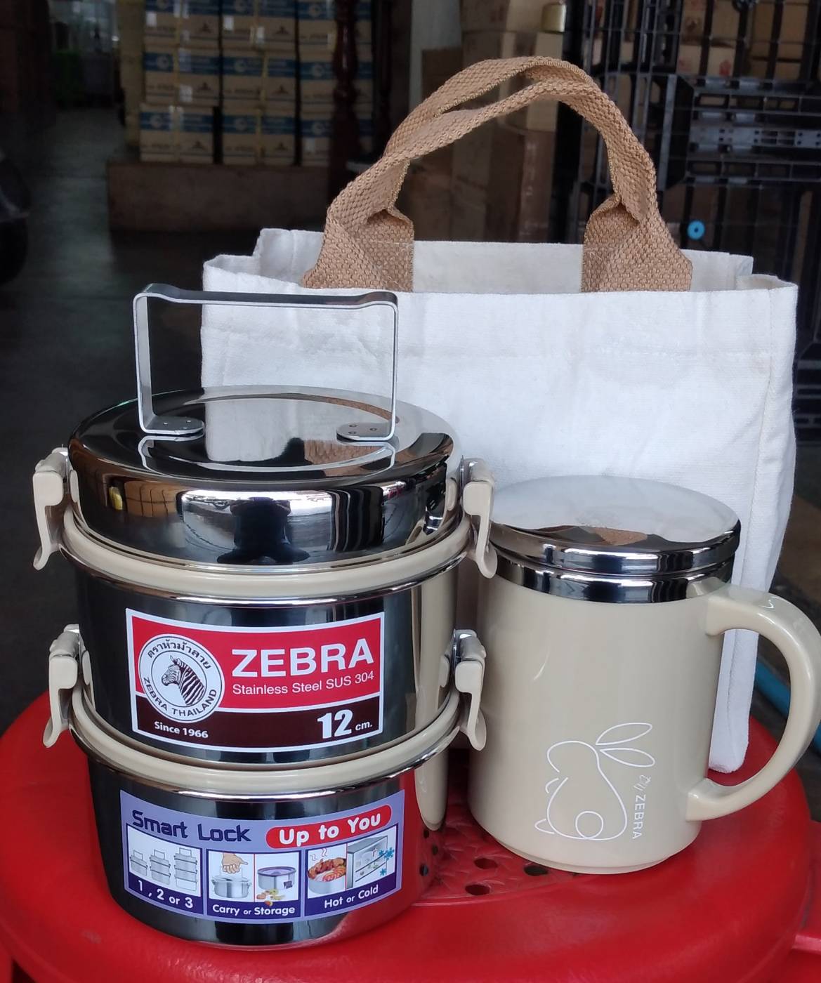 Zebra ชุดปิ่นโต RABBIT ปิ่นโต12x2 ซม.,ถ้วยน้ำสองชั้น Zelect, ถุงผ้าสีวานิลา ตราหัวม้าลาย