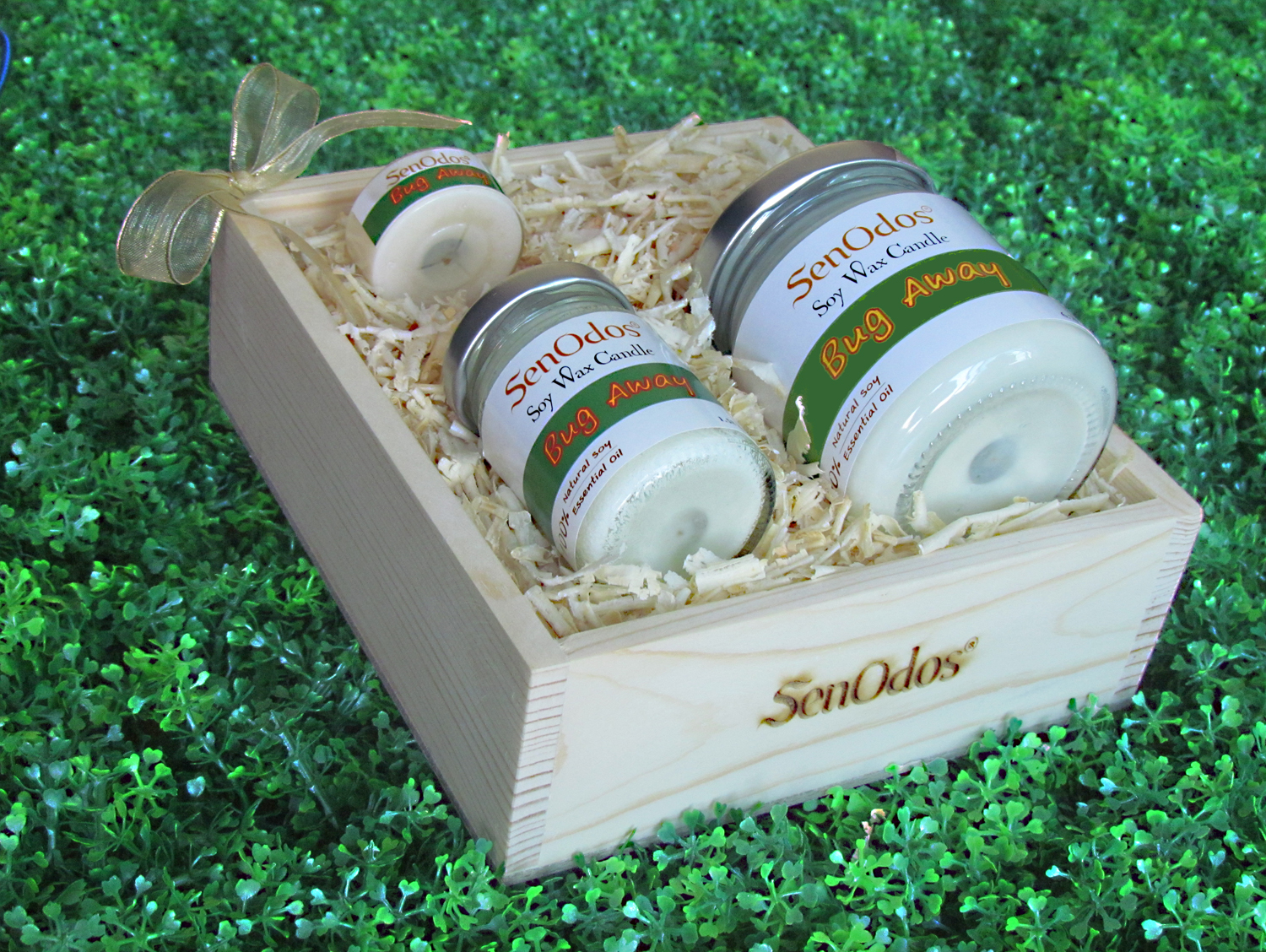 SenOdos Lover Set ชุดของขวัญ ชุดกิ๊ฟเซ็ต Gift Set เทียนหอม อโรม่า Bug Away Scented Soy Candle Aroma Set ชุดเทียนหอม ไล่ยุง ไล่แมลง ไล่หนู บรรจุในกล่องไม้สน รูปทรงเหลี่ยม สวยงาม คุณภาพดี นำเข้าจากนิวซีแลนด์