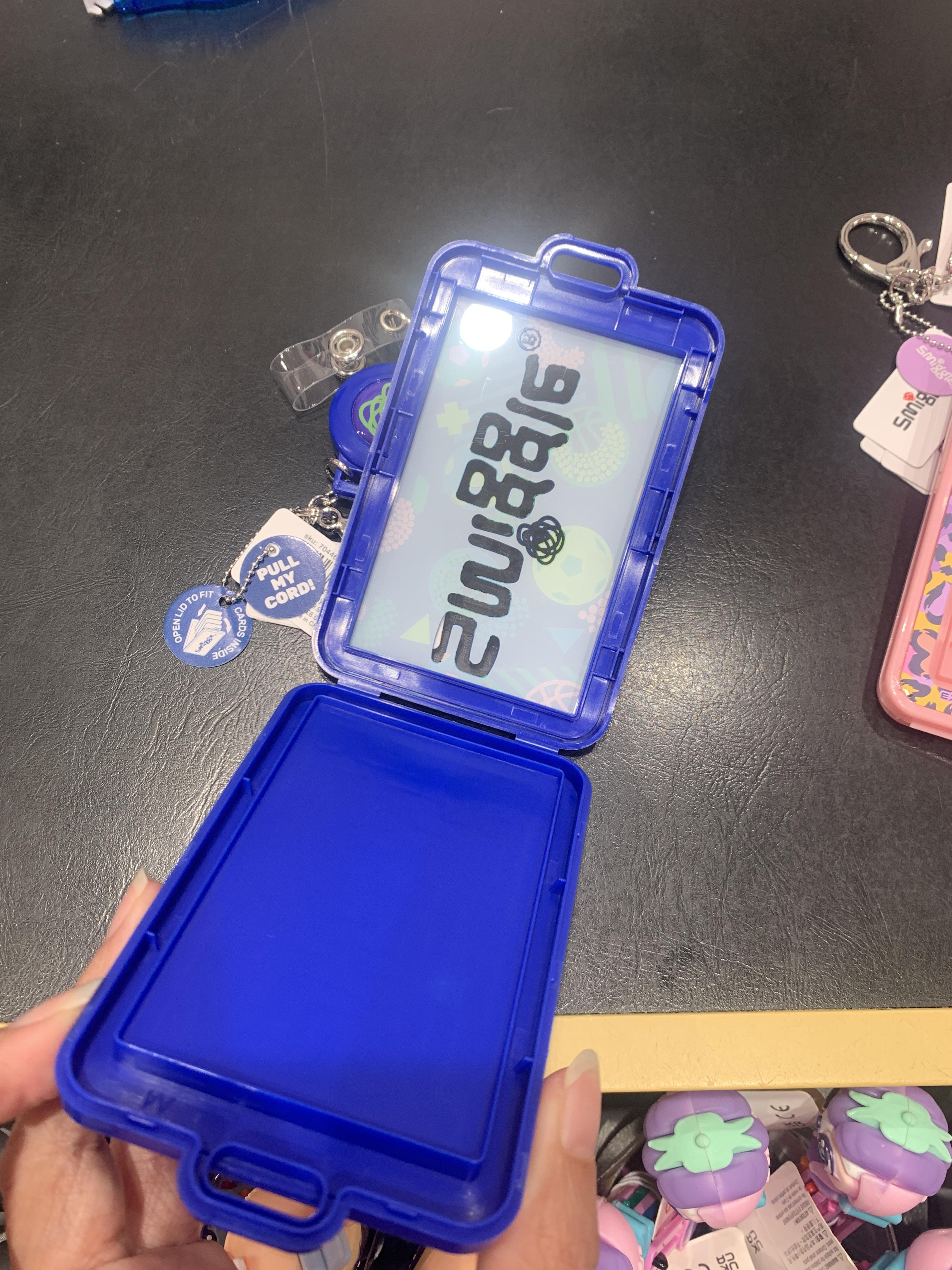 ป้ายห้อยคอ ดึงได้ Smiggle Lanyard