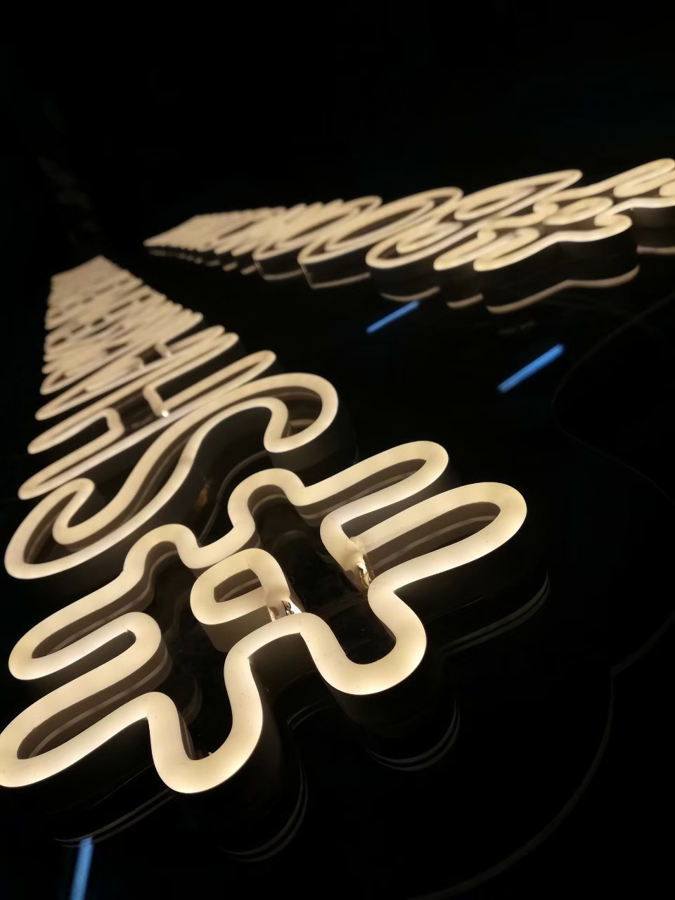 ป้ายไฟนีออน