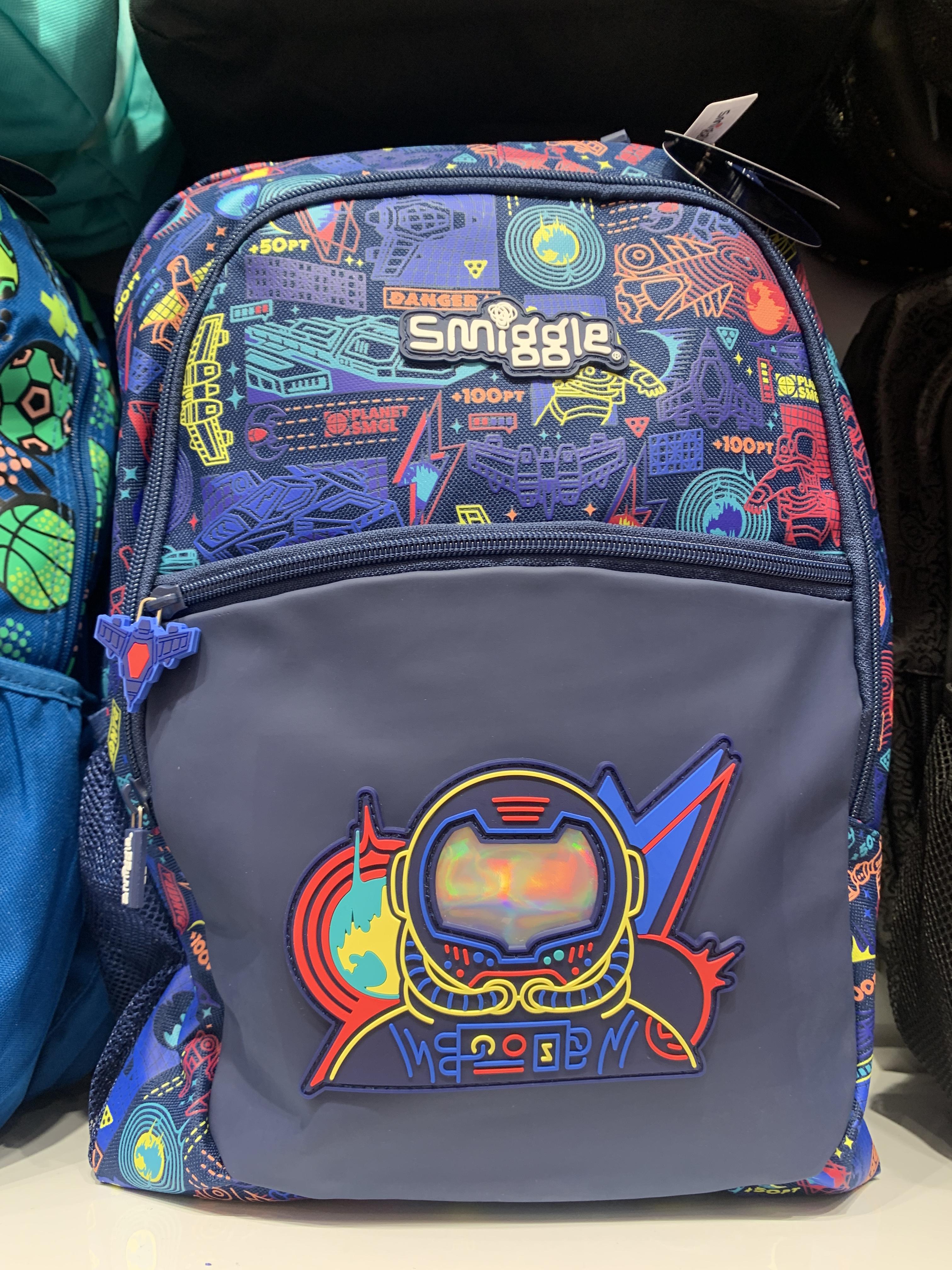 กระเป๋าสะพาย เป้ smiggle Backpack-Beyond อวกาศ
