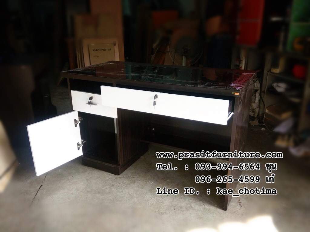 โต๊ะทำงานขนาด 120 ซม. หน้ากระจก รุ่น TB-122