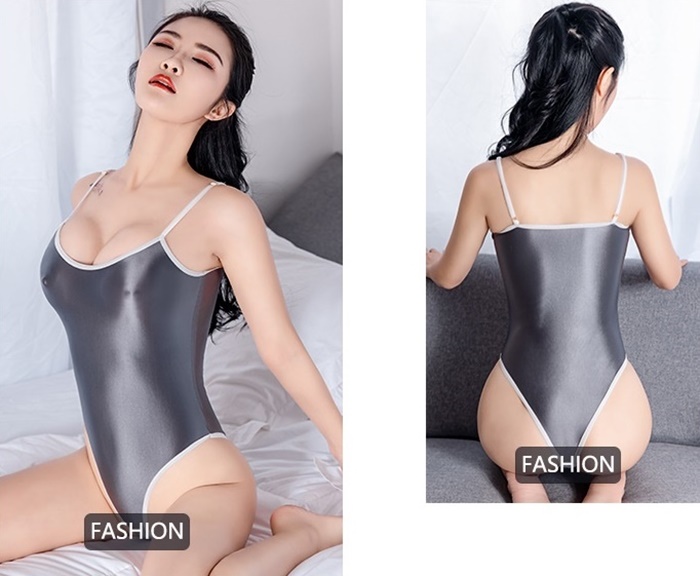 L019 ชุดว่ายน้ำเซ็กซี่ ชุดว่ายน้ำอีโรติกสไตล์ญี่ปุ่นมาในแบบชุดว่ายน้ำวันพีช ตัวชุดเป็นผ้ายืดเนื้อมันวาวนุ่มลื่นมือสวมใส่แบบใช้สายคล้องไหล่ ช่วงล่างเป็นตะขอสามารถปลดเปิดเป้าออกจากกันได้ค่ะ