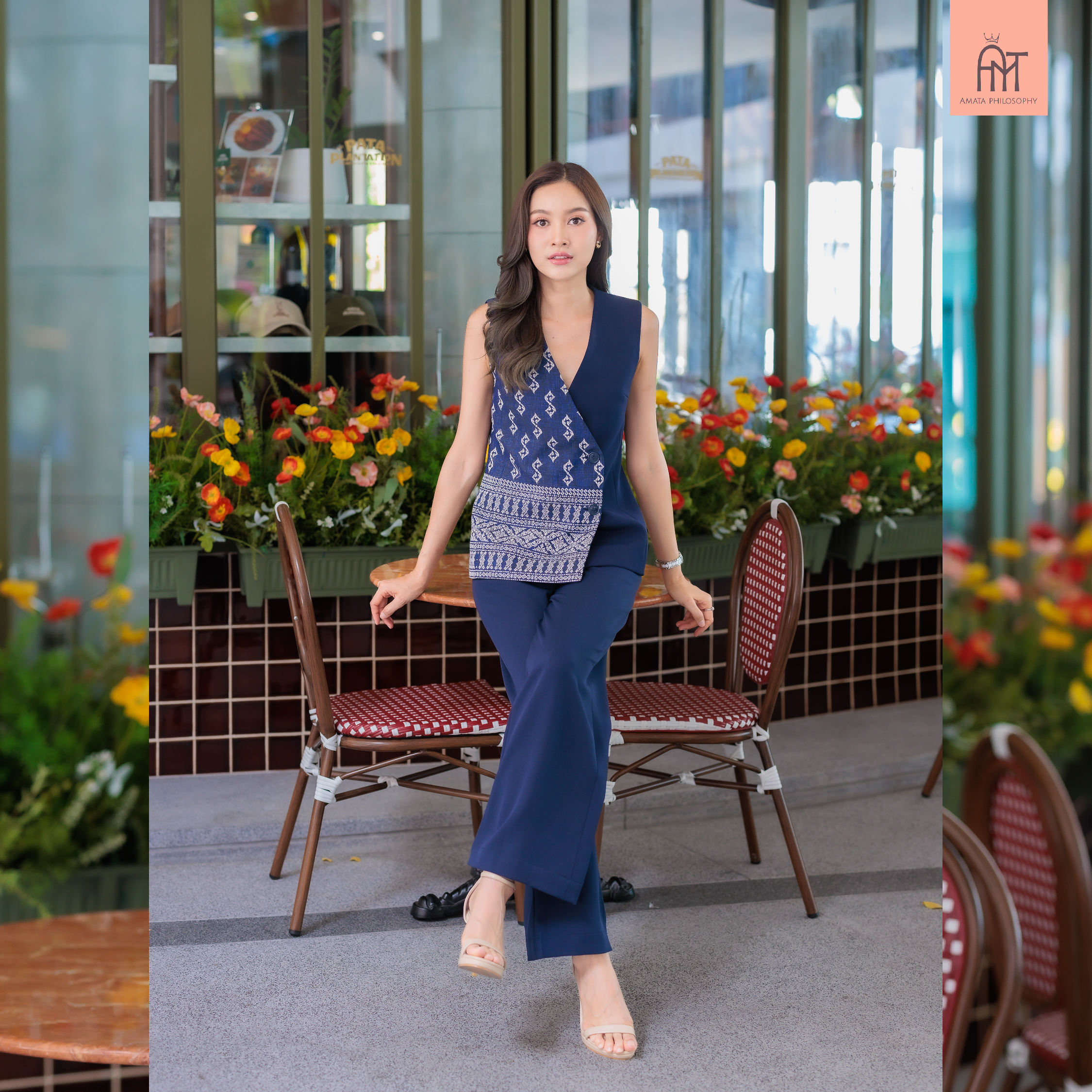 AMATA เบรเซอร์ผ้าไทยลายขอ