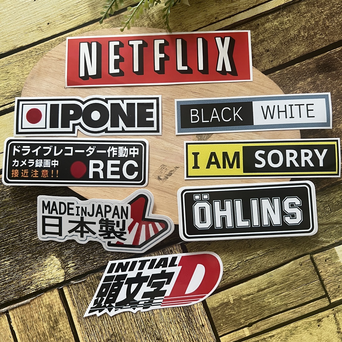 สติกเกอร์ แนวสตรีท กวนๆ เท่ๆ เคลือบกันน้ำ ติดกระเป๋าเดินทาง มอเตอร์ไซด์ Laptop เคสโทรศัพท์ กระบอกน้ำ Waterproof Decal Sticker