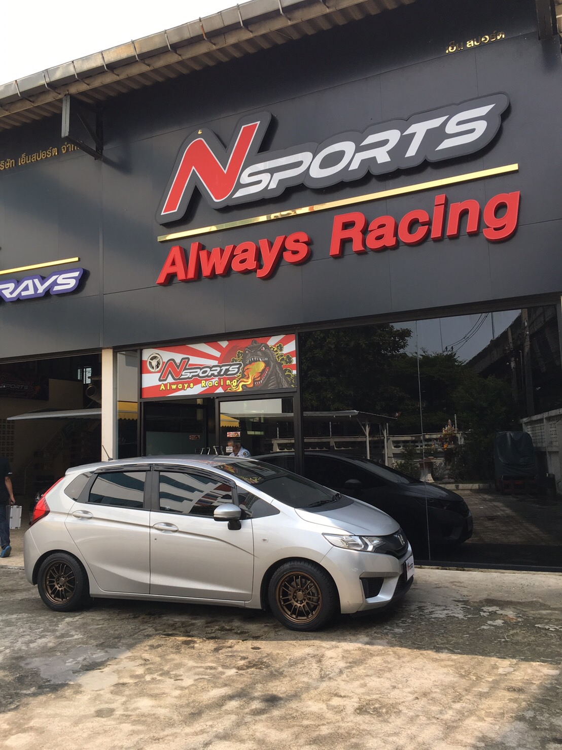 Hond Jazz GK + Rays RE30 15x7+30 4-100