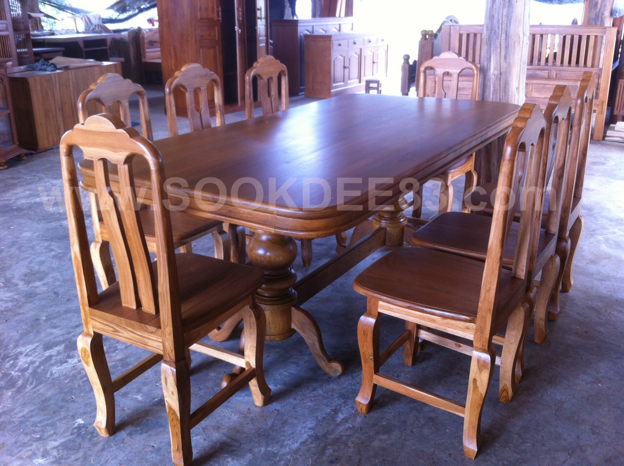 ชุดโต๊ะกินข้าวลบมุม 2 ม. เก้าอี้ซี่คู่ 8 ตัว