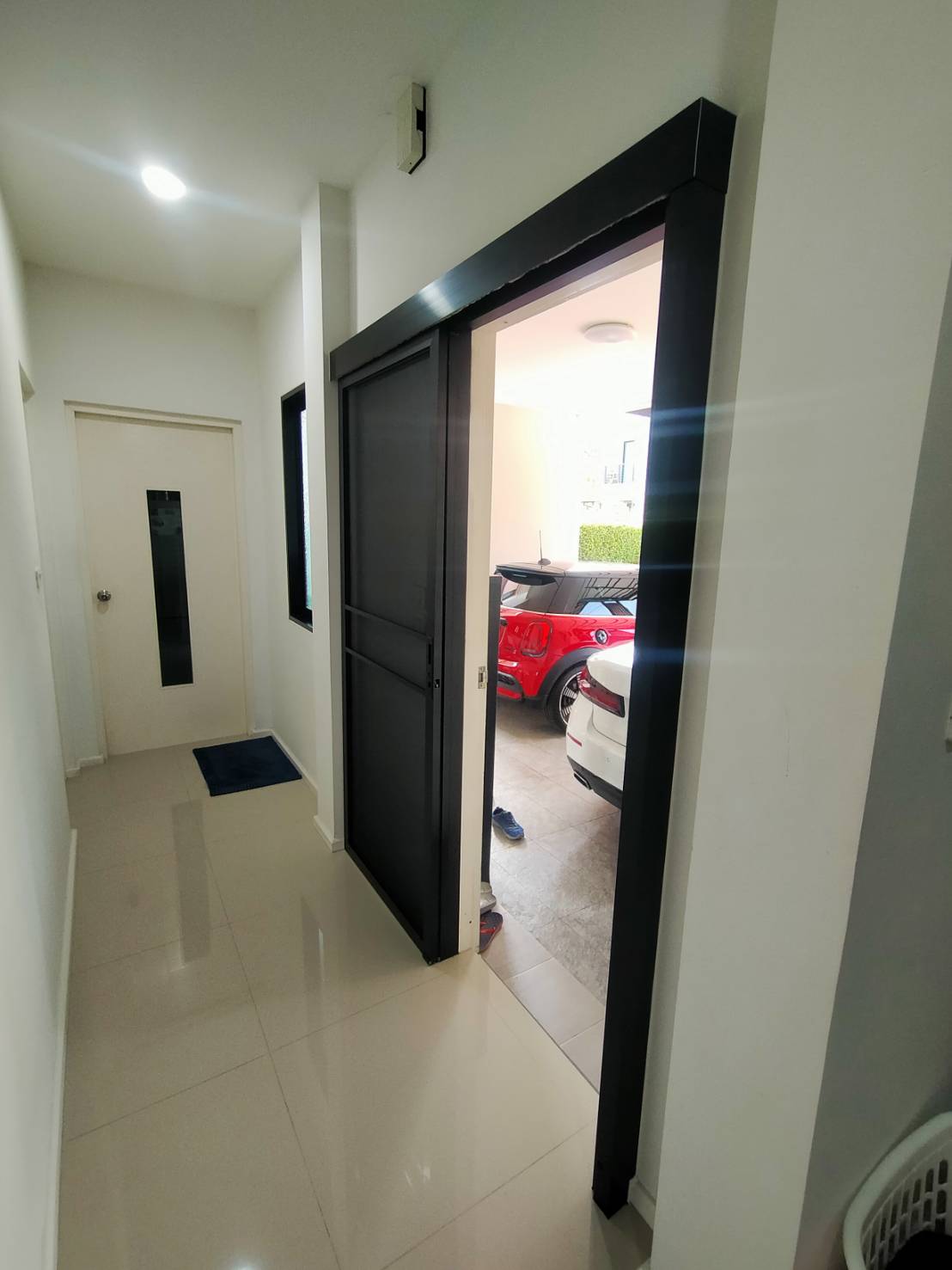 มุ้งประตูเลื่อนรางแขวน