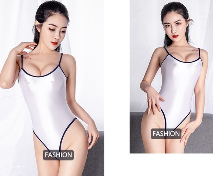 L019 ชุดว่ายน้ำเซ็กซี่ ชุดว่ายน้ำอีโรติกสไตล์ญี่ปุ่นมาในแบบชุดว่ายน้ำวันพีช ตัวชุดเป็นผ้ายืดเนื้อมันวาวนุ่มลื่นมือสวมใส่แบบใช้สายคล้องไหล่ ช่วงล่างเป็นตะขอสามารถปลดเปิดเป้าออกจากกันได้ค่ะ