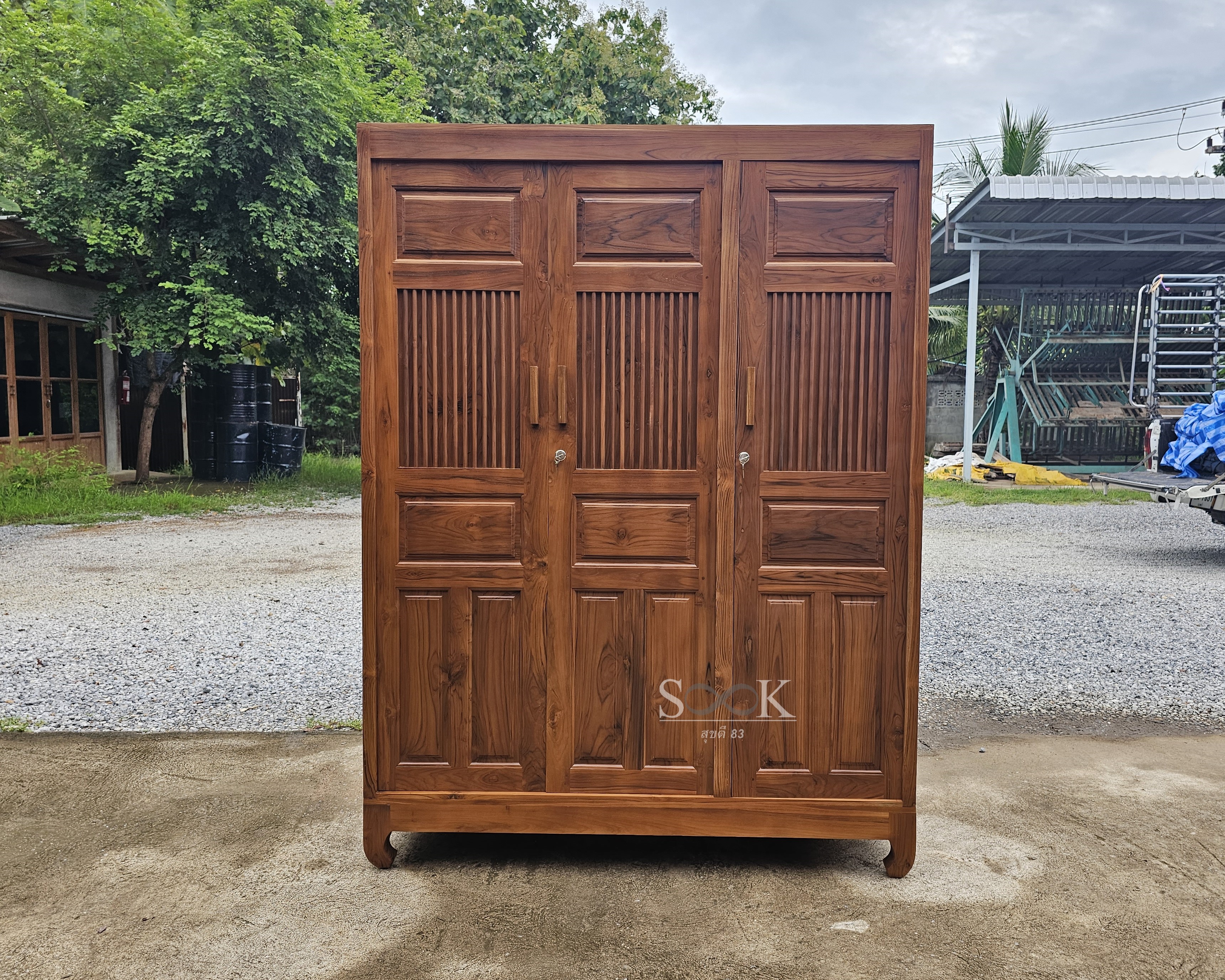 ตู้เสื้อผ้าบานซี่ผสมฟักขาคู้ สูง 2 ม.