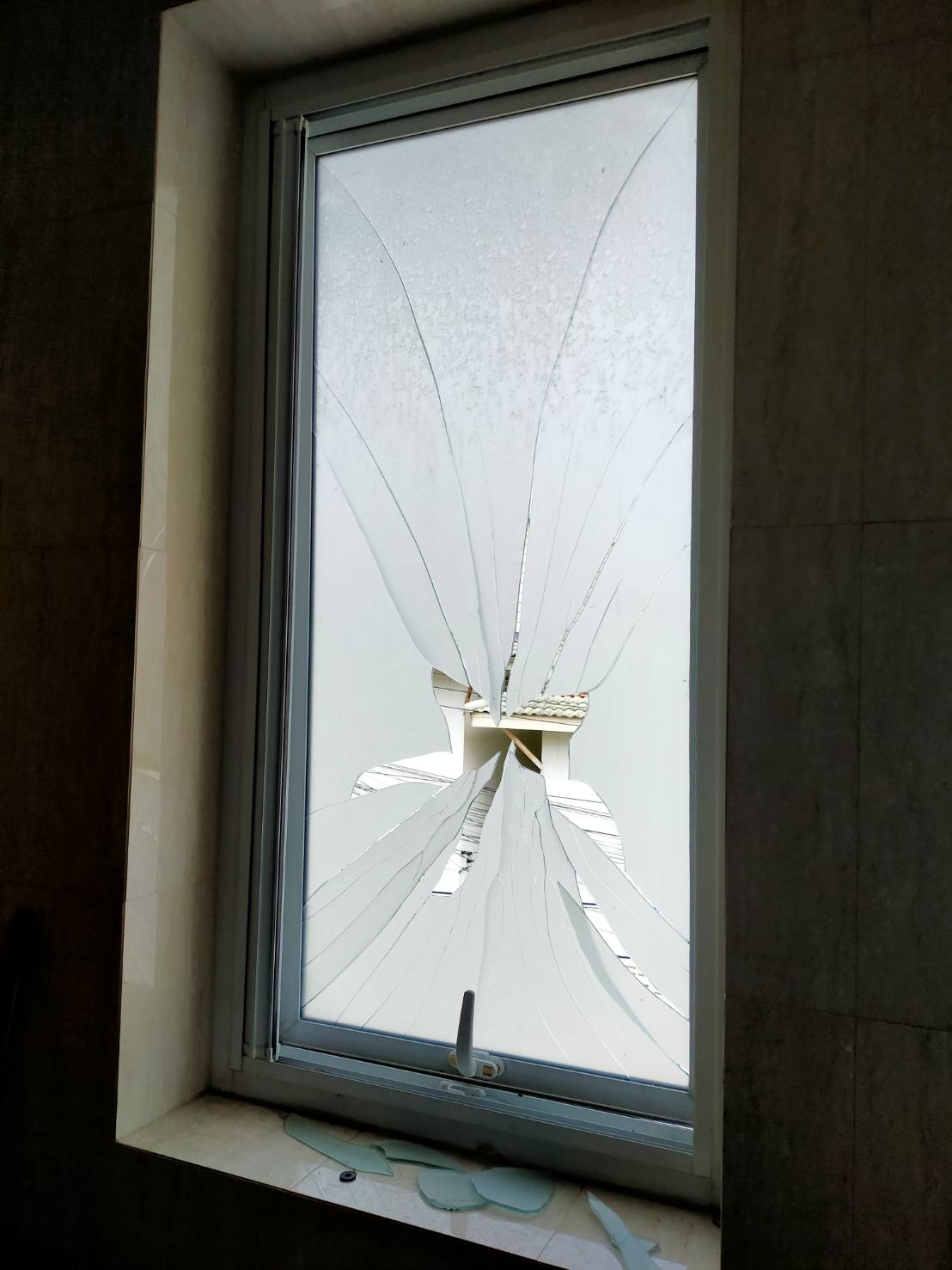 ซ่อมบำรุง เปลี่ยนอุปกรณ์