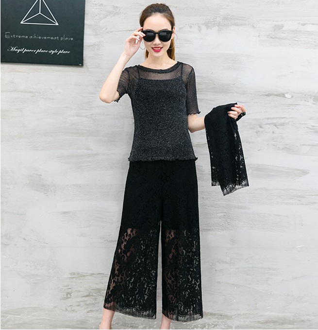 ชุดเซ็ทเสื้อยืดตัวใน เสื้อกั๊กตัวนอก และกางเกงขายาว ส่งฟรี ems