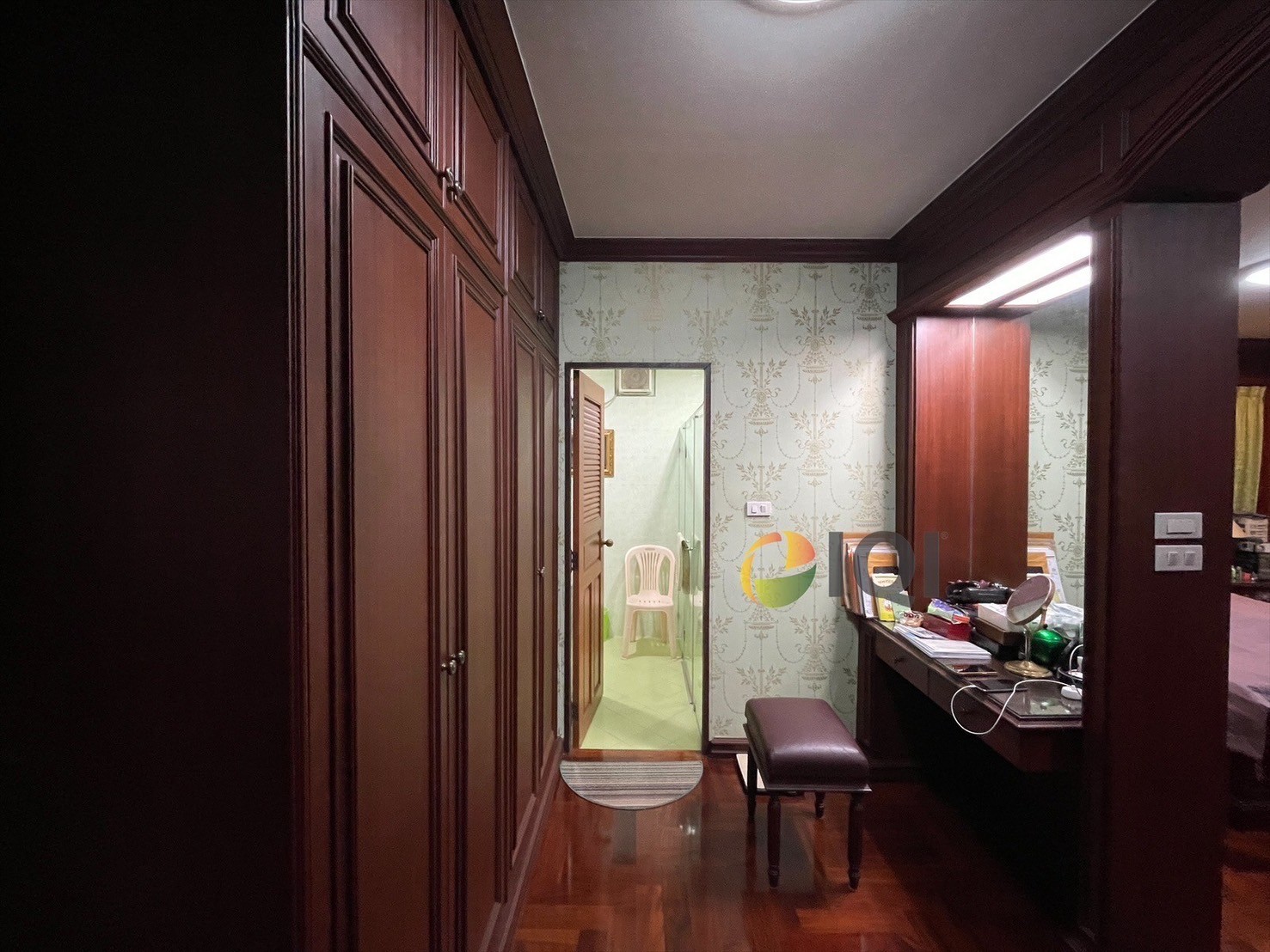 ขายบ้านเดี่ยว 2 ชั้น หมู่บ้านลดาวัลย์ ศรีนครินทร์ หน้าโครงการติดรถไฟฟ้า สถานีศรีแบริ่ง