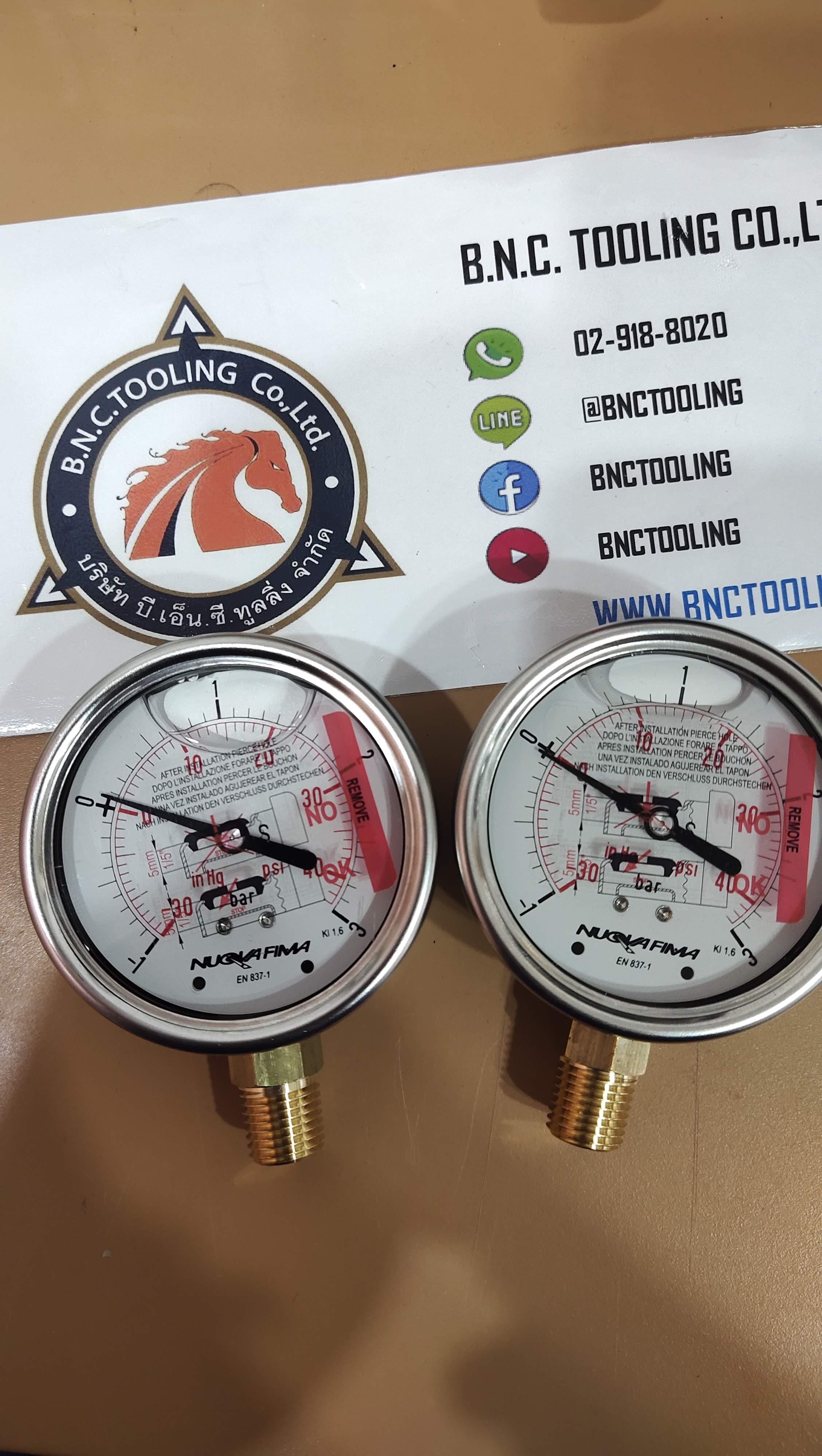 เกจวัดความดัน, Pressure Gauge [Nuova Fima] - compound pressure gauge -1 to 3 bar