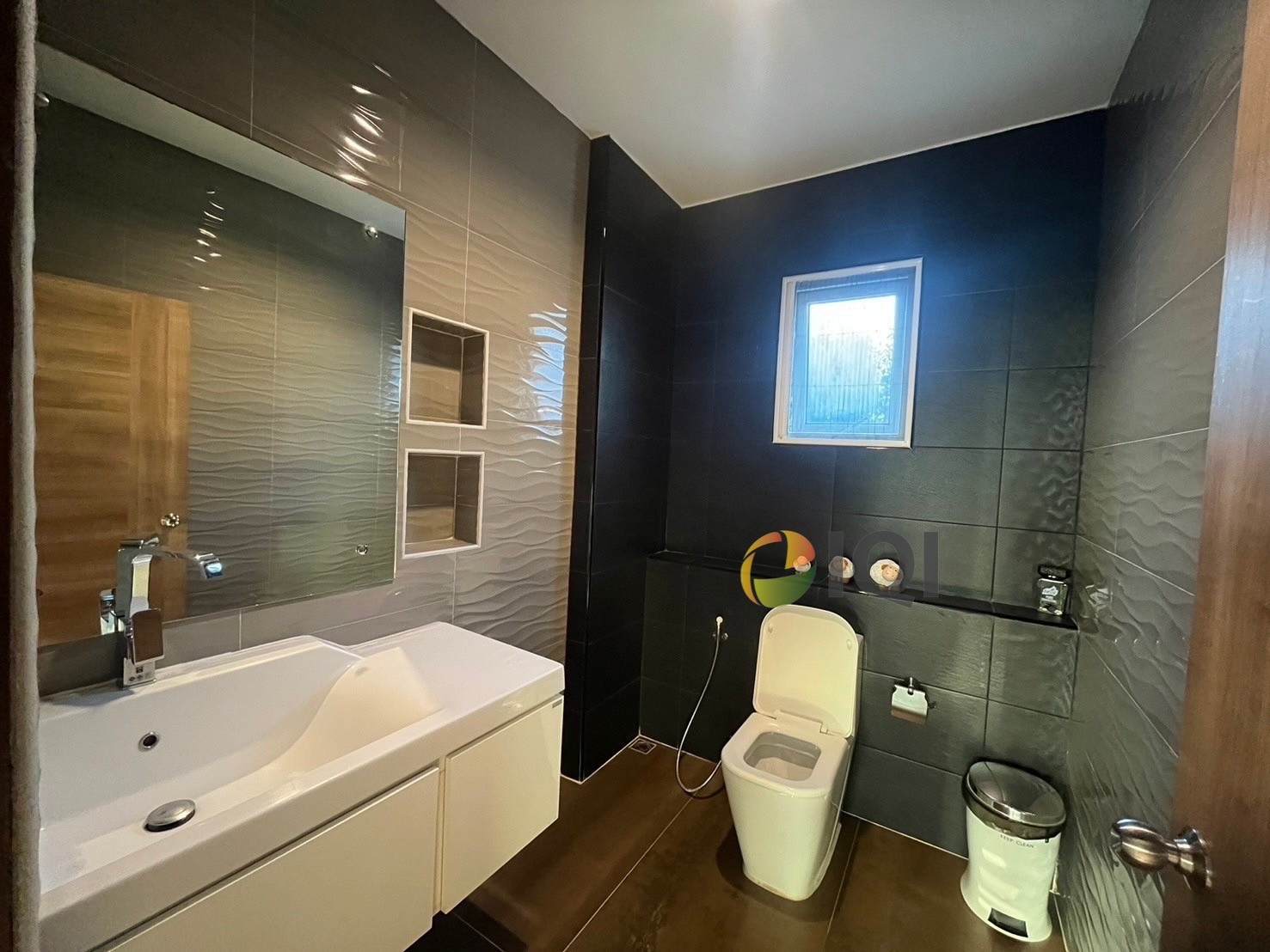 ขายบ้านเดี่ยว 3 ชั้น หมู่บ้านชญยล วิว (Chayayon View) ,อำเภอเมืองเชียงใหม่