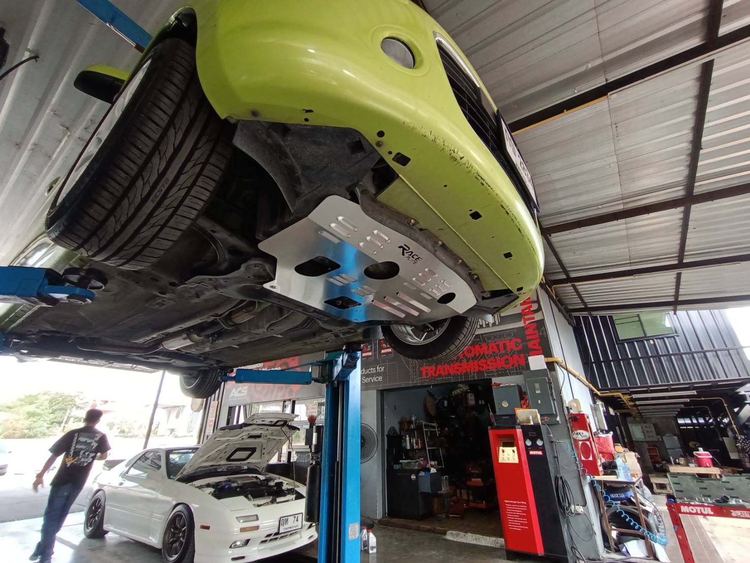 แผ่นปิดใต้ห้องเครื่องอลูมิเนียม Nissan March Raceplate_Undertray