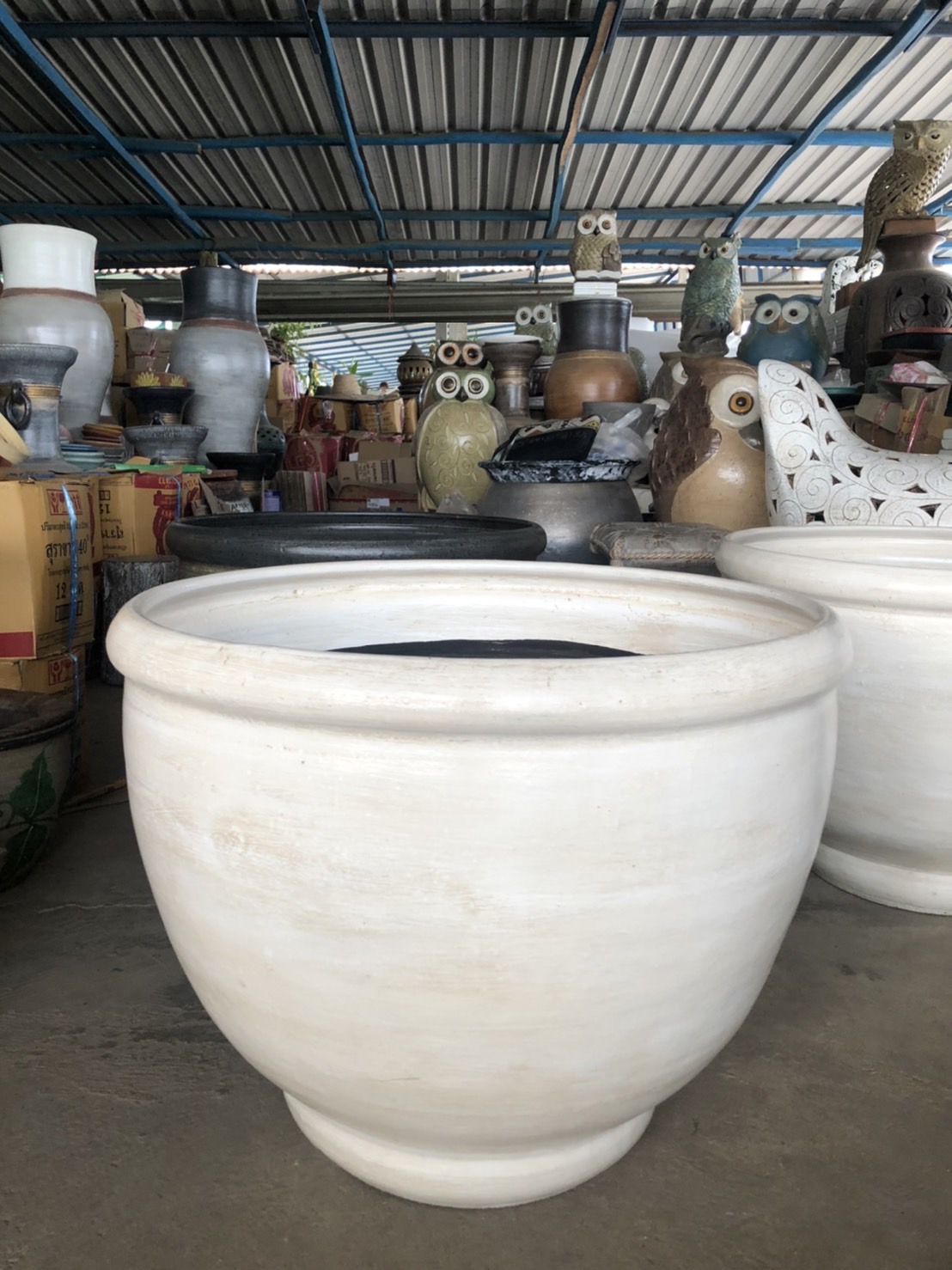 อ่างบัวทรงปากกว้าง