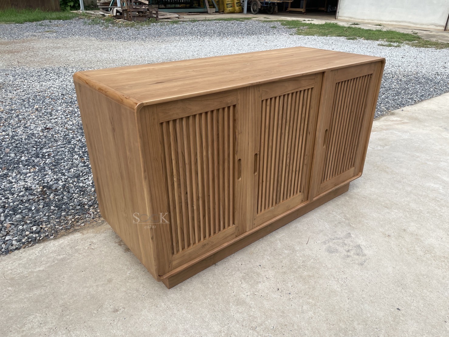 ตู้เก็บของบานซี่มินิมอล (สีสัก)