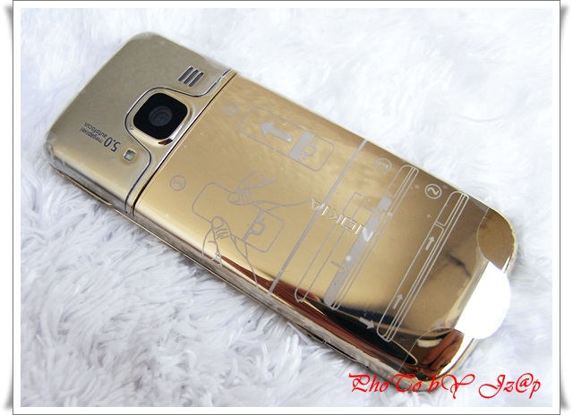 Nokia 6700 Classic Gold Edition