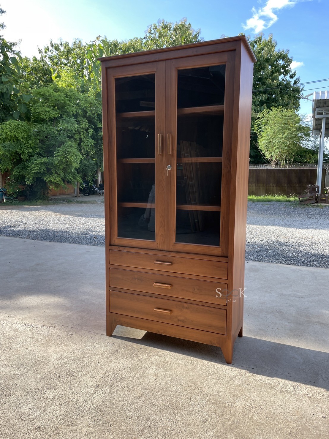ตู้โชว์ 3 ลิ้นชัก