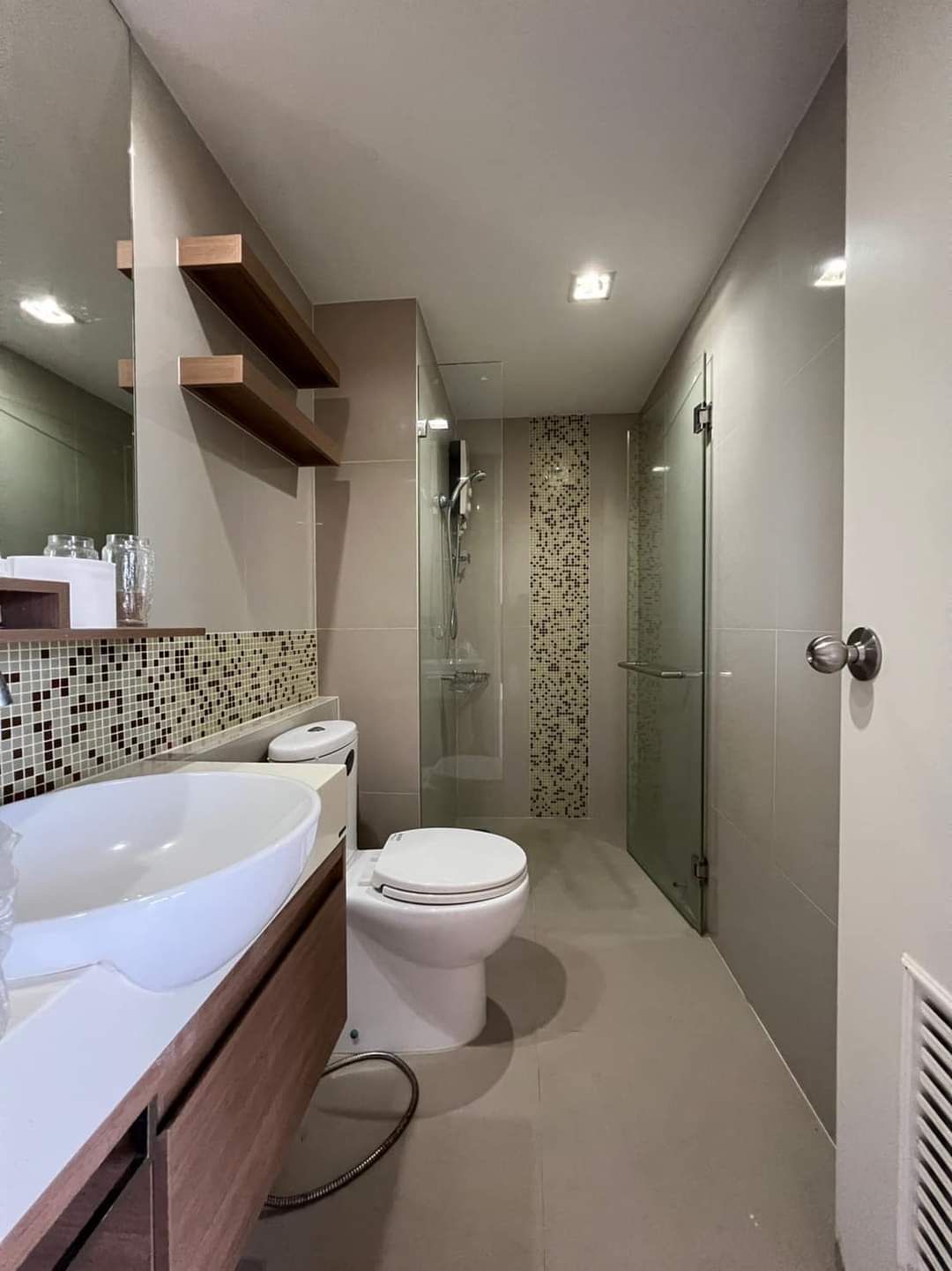 คอนโด 2 ห้องนอน ใกล้บีทีเอส อุดมสุข Abstract Sukhumvit 66/1