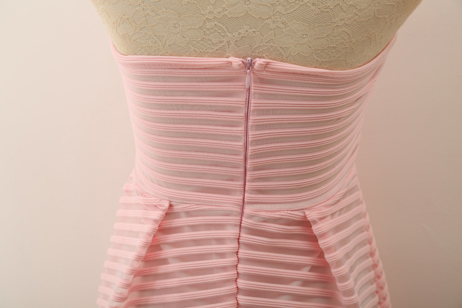 เดรสเกาะอกสีชมพู ส่งฟรี ems