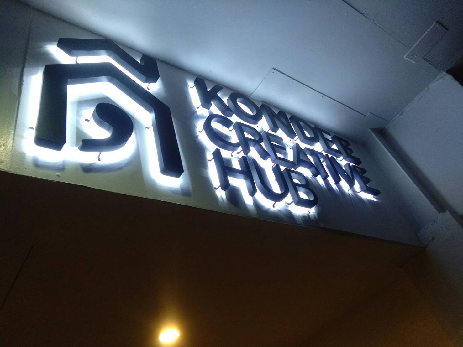 ป้ายไฟออกหลัง