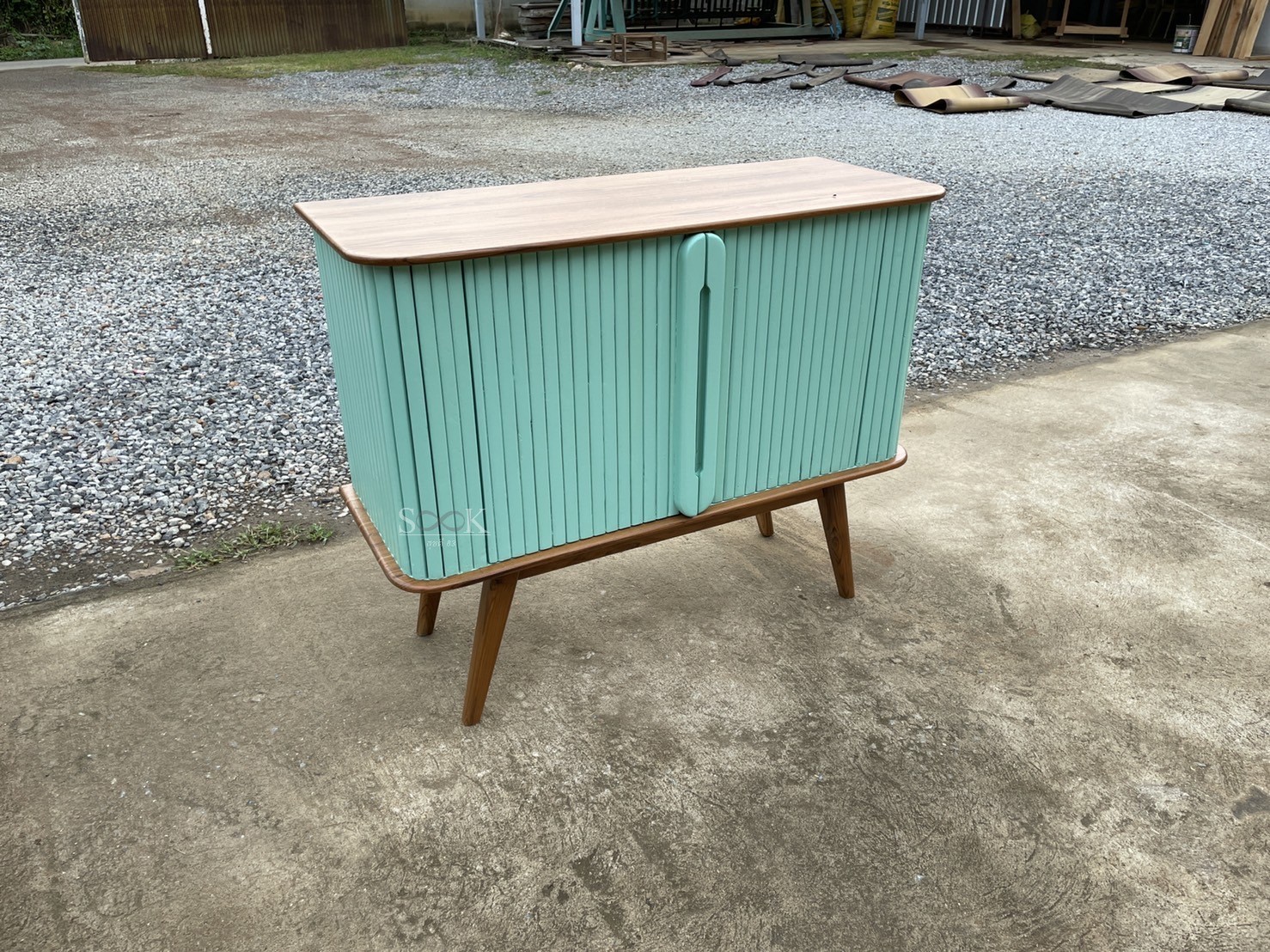 ตู้มินิมอลซี่ลอน (สีสัก)