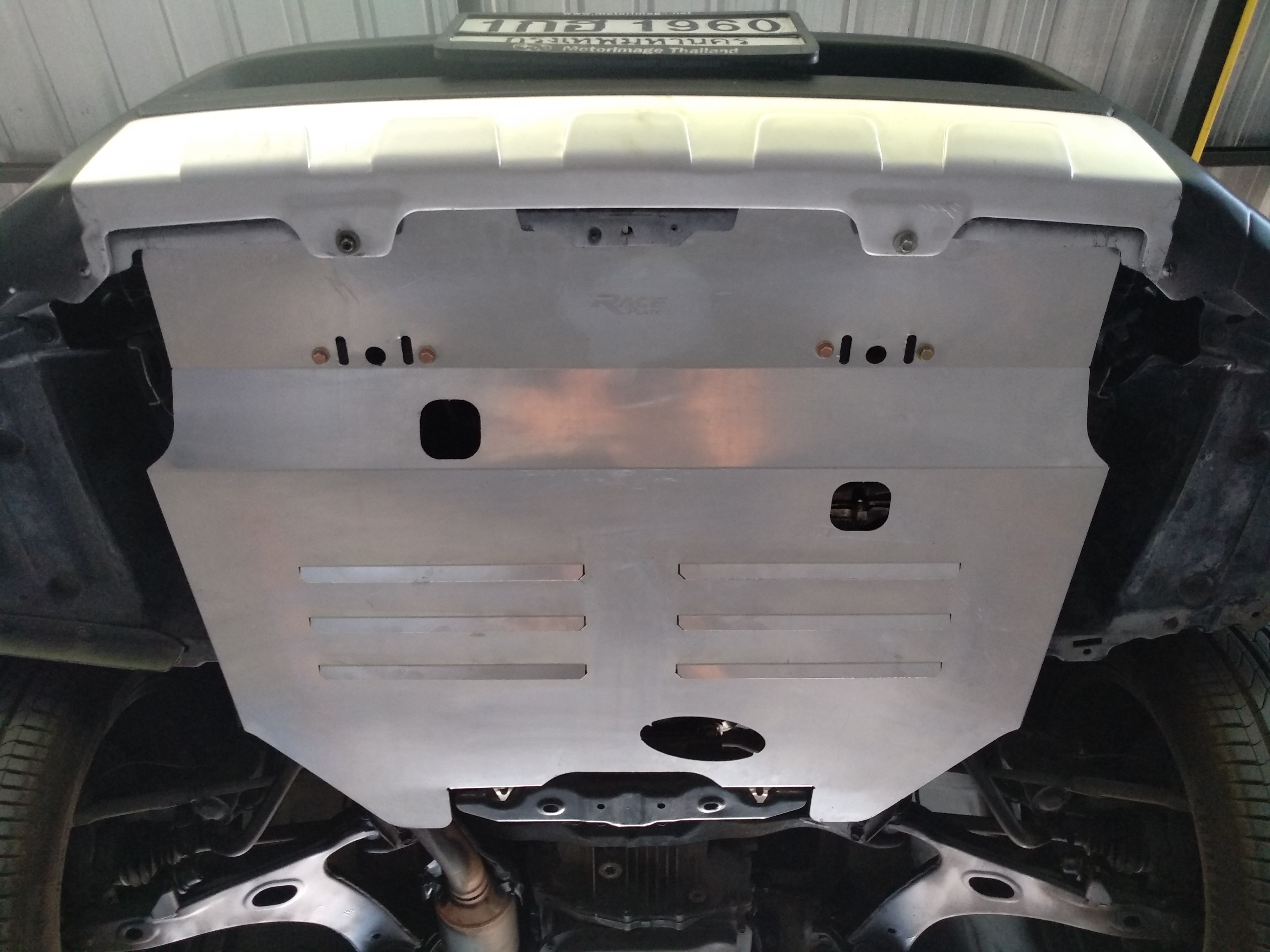 แผ่นปิดใต้ห้องเครื่องอลูมิเนียม Subaru XV Raceplate_Undertray