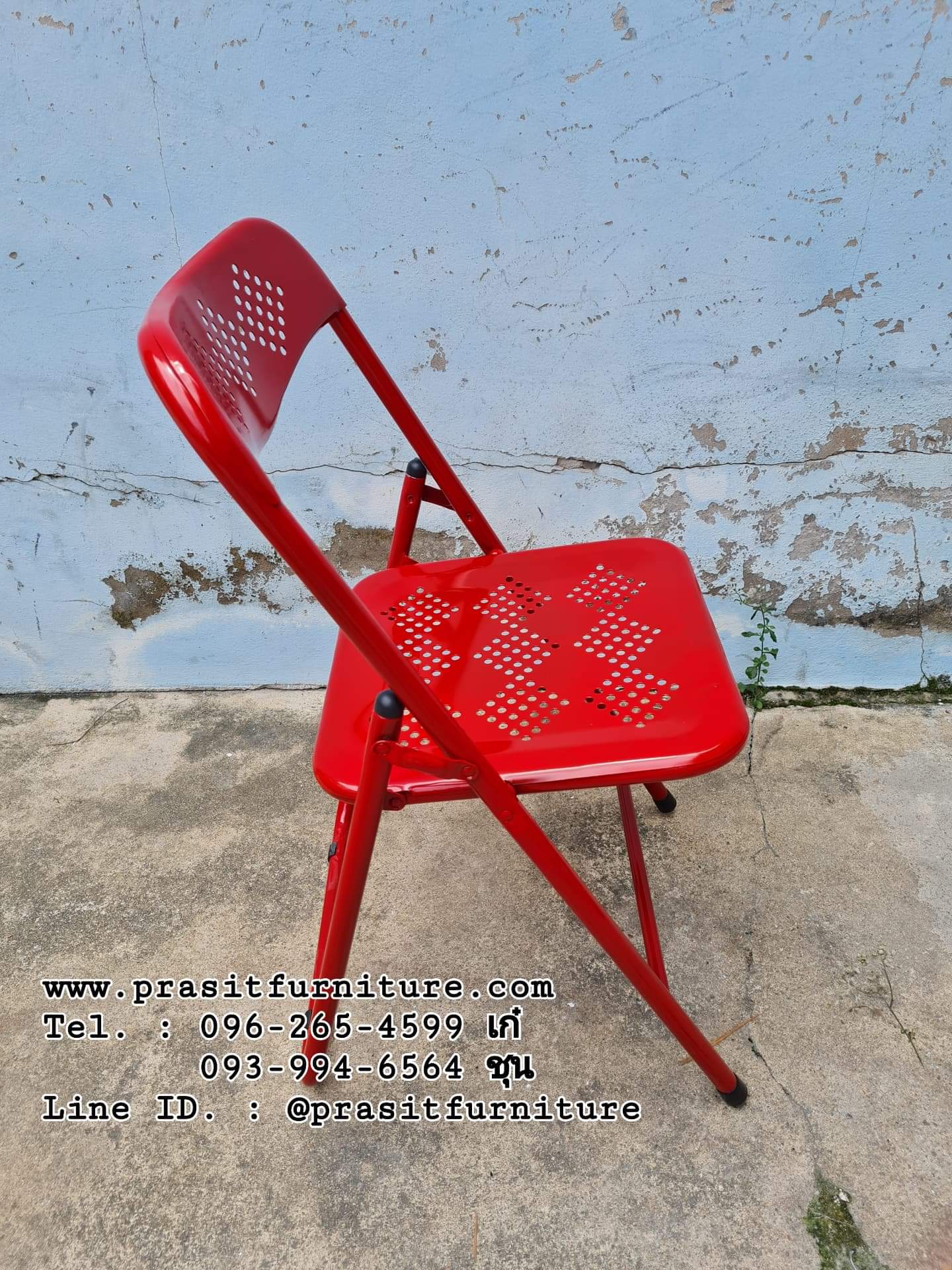 ชุดโต๊ะพับลานเบียร์พร้อมเก้าอี้ 4 ตัว, ชุดโต๊ะพับลานเบียร์ รุ่นใหม่