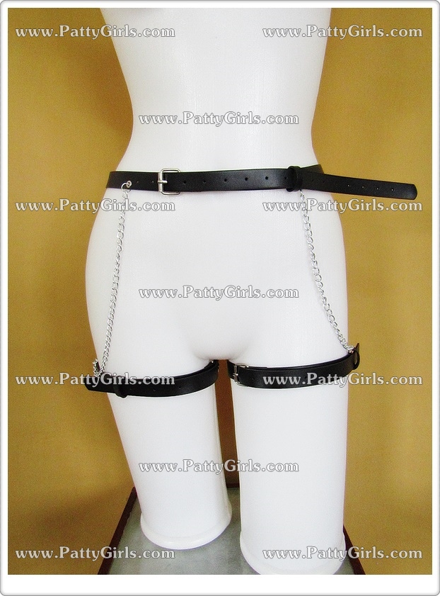 A059 สายหนังรัดร่างกาย สายหนังรัดเอวสไตล์SM สายหนังรัดต้นขา รหัสนี้ใช้สายโซ่เป็นตัวเชื่อมระหว่างเข็มขัดที่เอวและสายรัดต้นขาไว้ด้วยกันตามรูป