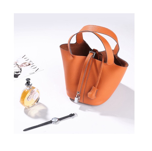 กระเป๋าหนัง Pico box (orange)