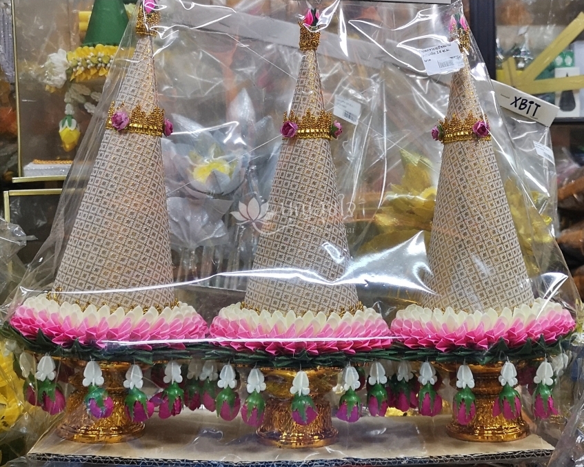 ชุดบวชครีม-ชมพู