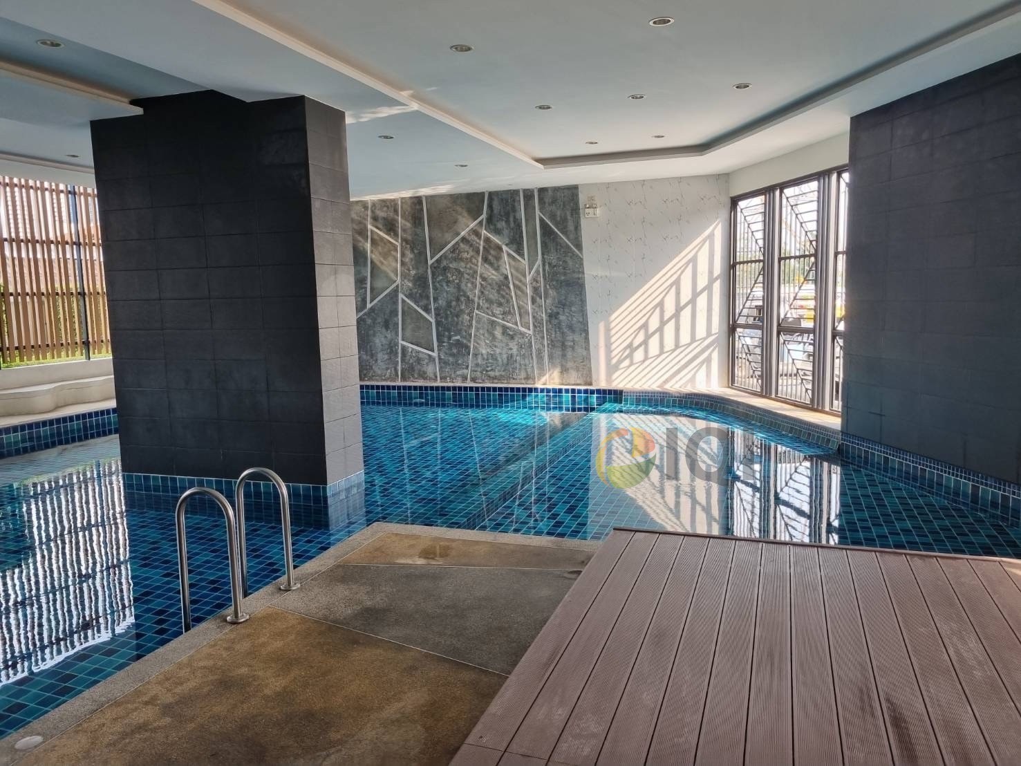 ขายคอนโด Asakan Place Srinakarin ติดถนนใหญ่ศรีนครินทร์-พัฒนาการ ใกล้รถไฟฟ้า3 สาย