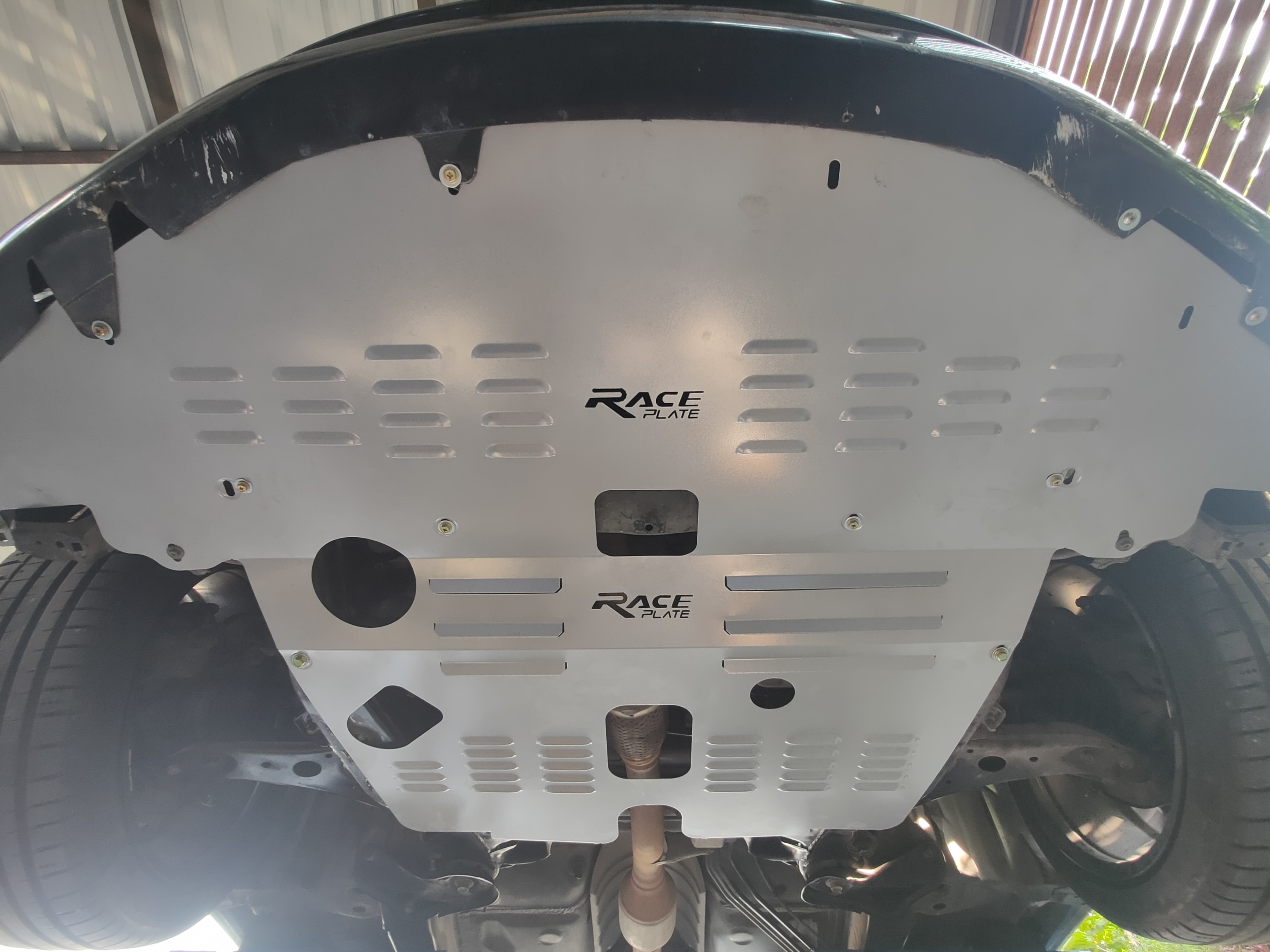 แผ่นปิดใต้ห้องเครื่องอลูมิเนียม Toyota Camry Acv40 2006-12 Raceplate_Undertray สำเนา