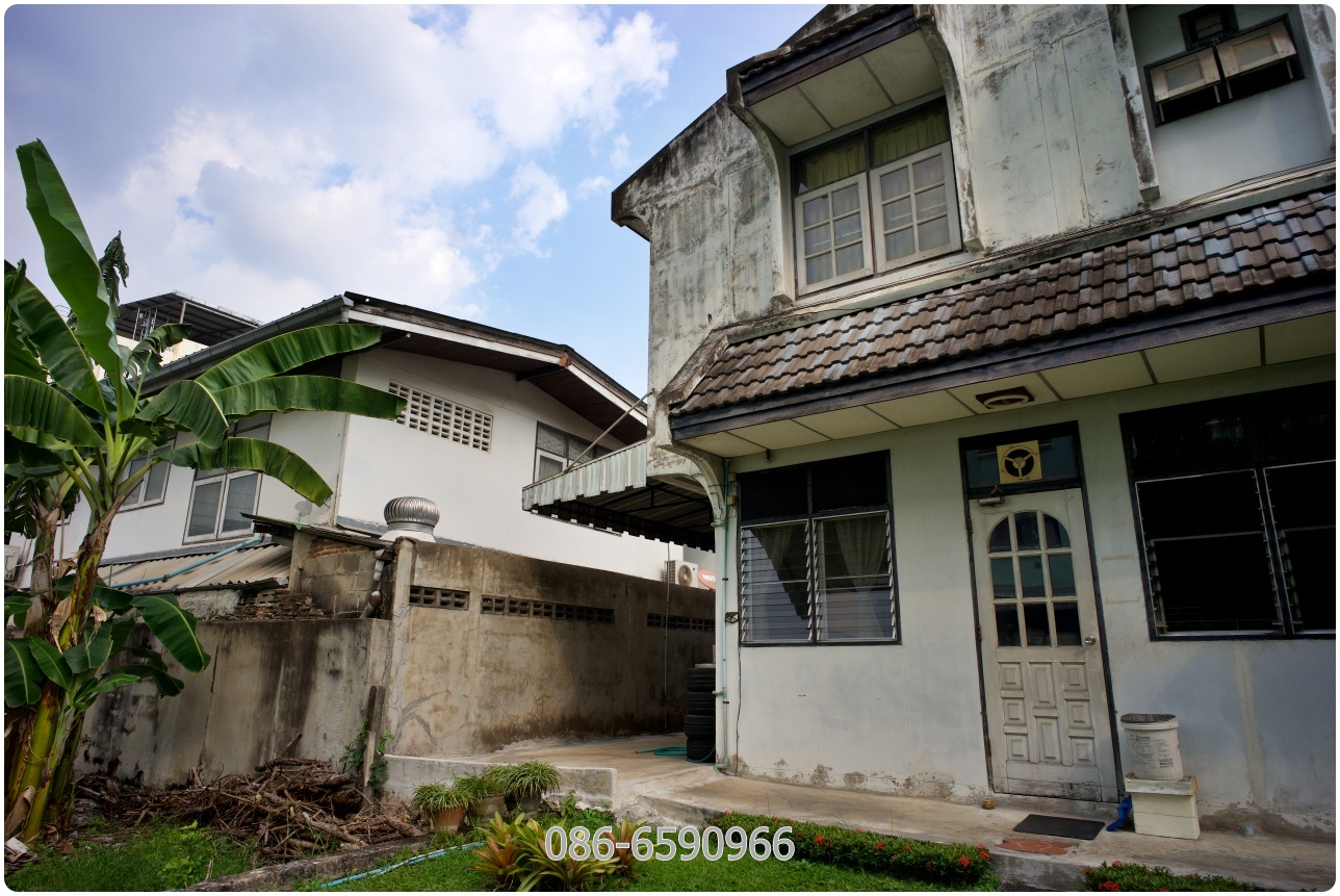 บ้านเดี่ยว 113ตร.ว. 3ห้องนอน 3ห้องน้ำ หลังมุม ซอยประชาสงเคราะห์ 47 ใกล้ MRT ห้วยขวาง เข้าออกได้หลายทาง